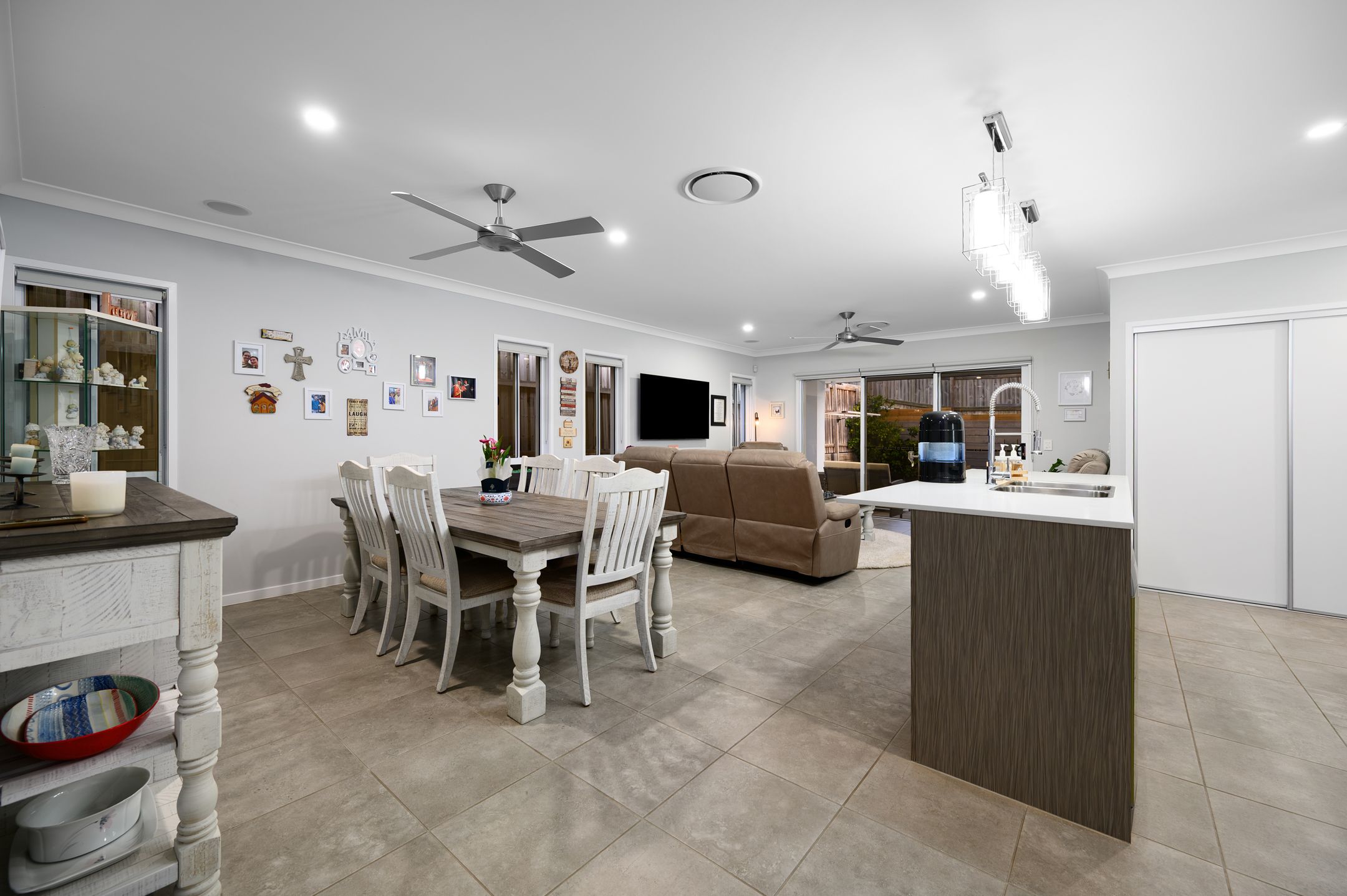17 Albert Street — photo 9 of 28