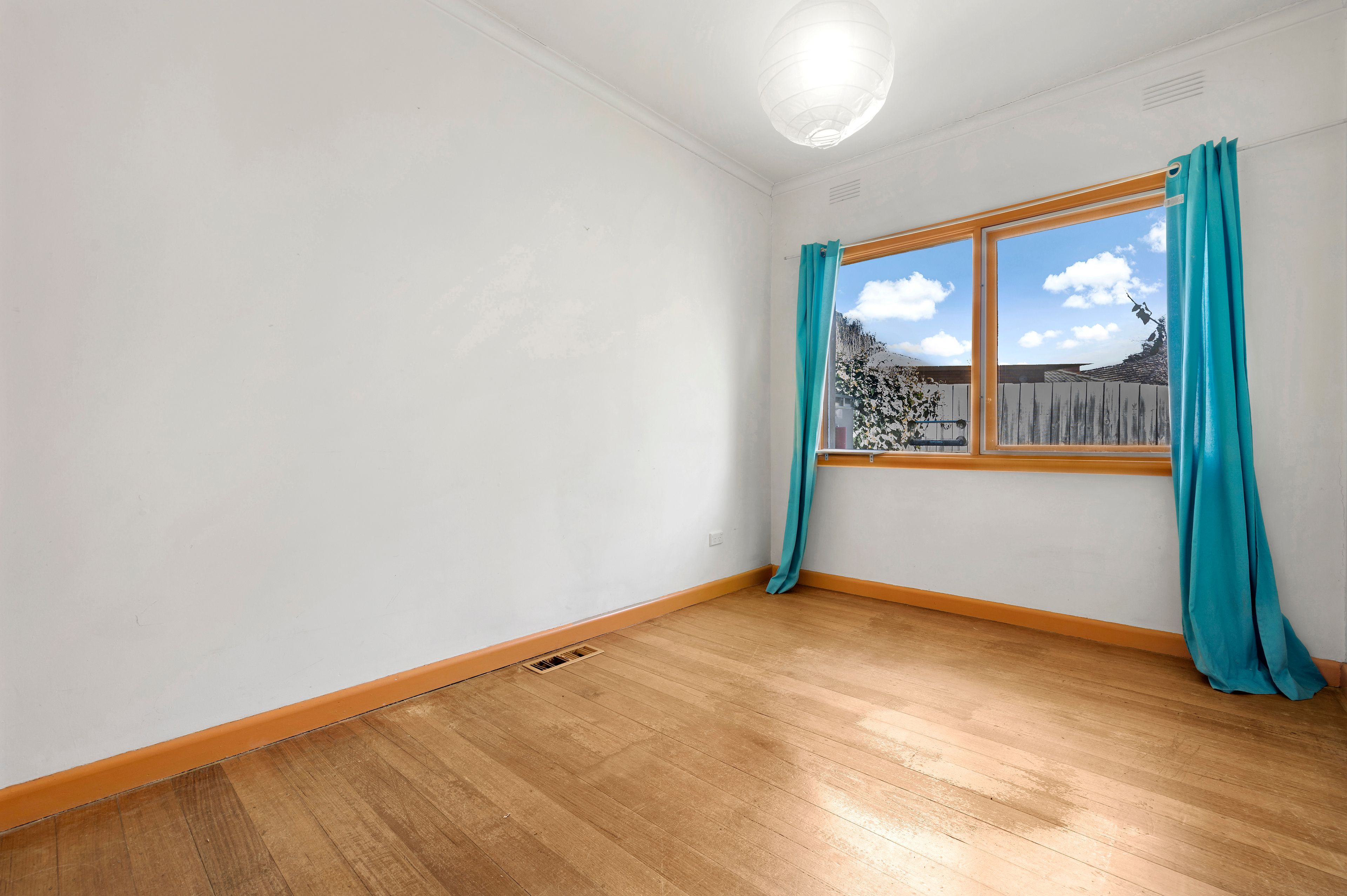 4 Glyn Court — photo 10 of 16