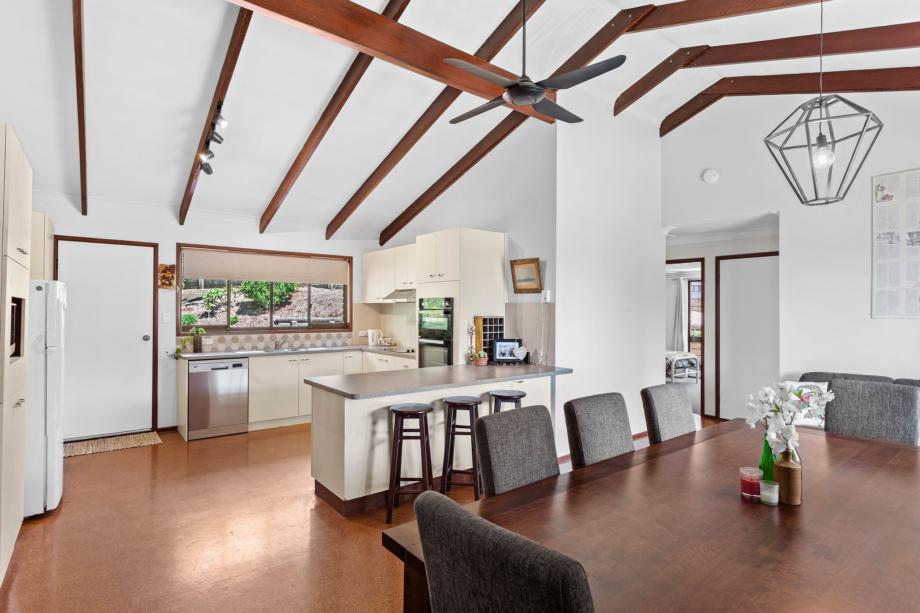 7 Buena Vista Crescent, Blue Mountain Heights, QLD 4350