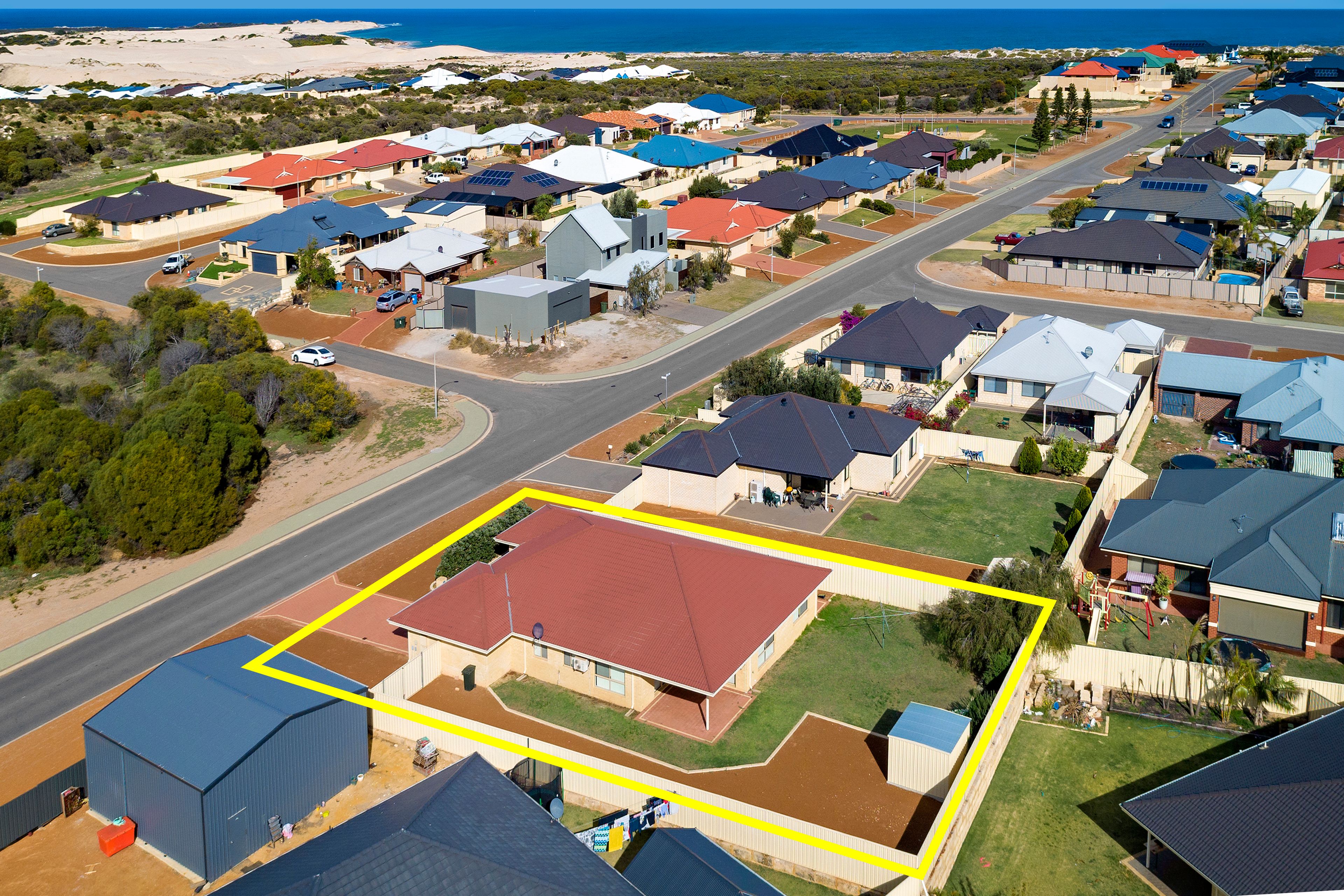 55 Columbus Boulevard, Wandina, WA 6530