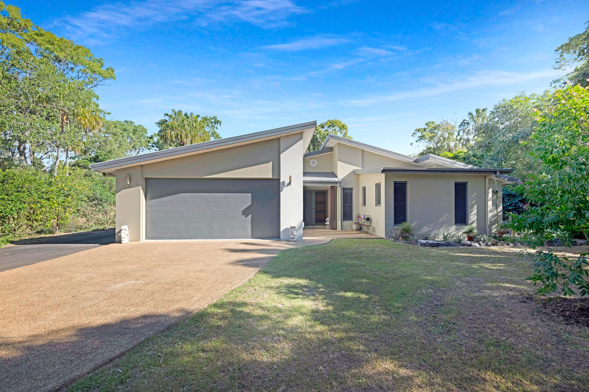 28 Lagoon Drive, Moore Park Beach, QLD 4670 Sold House Ray White