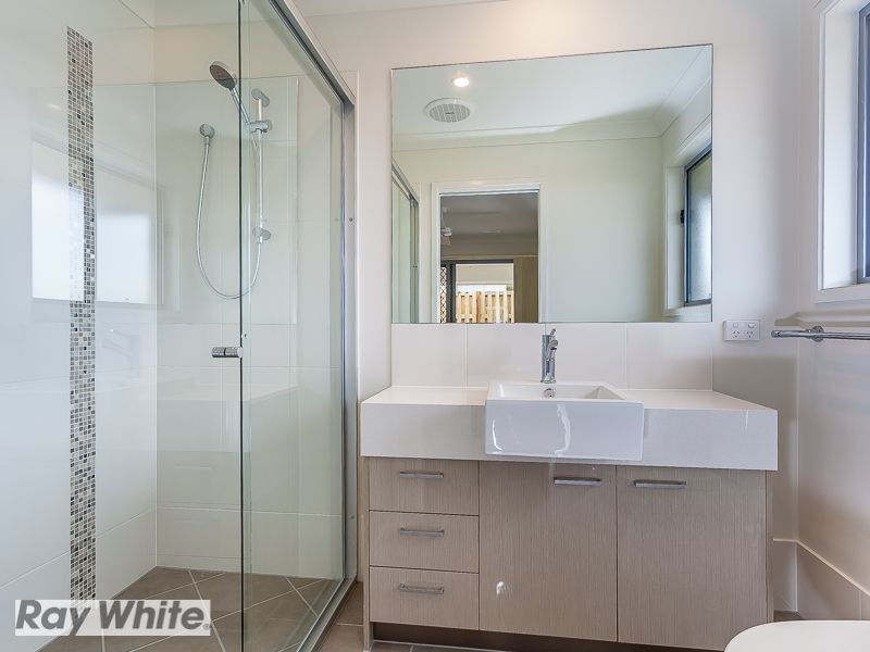 23 Macadamia Street — photo 7 of 13