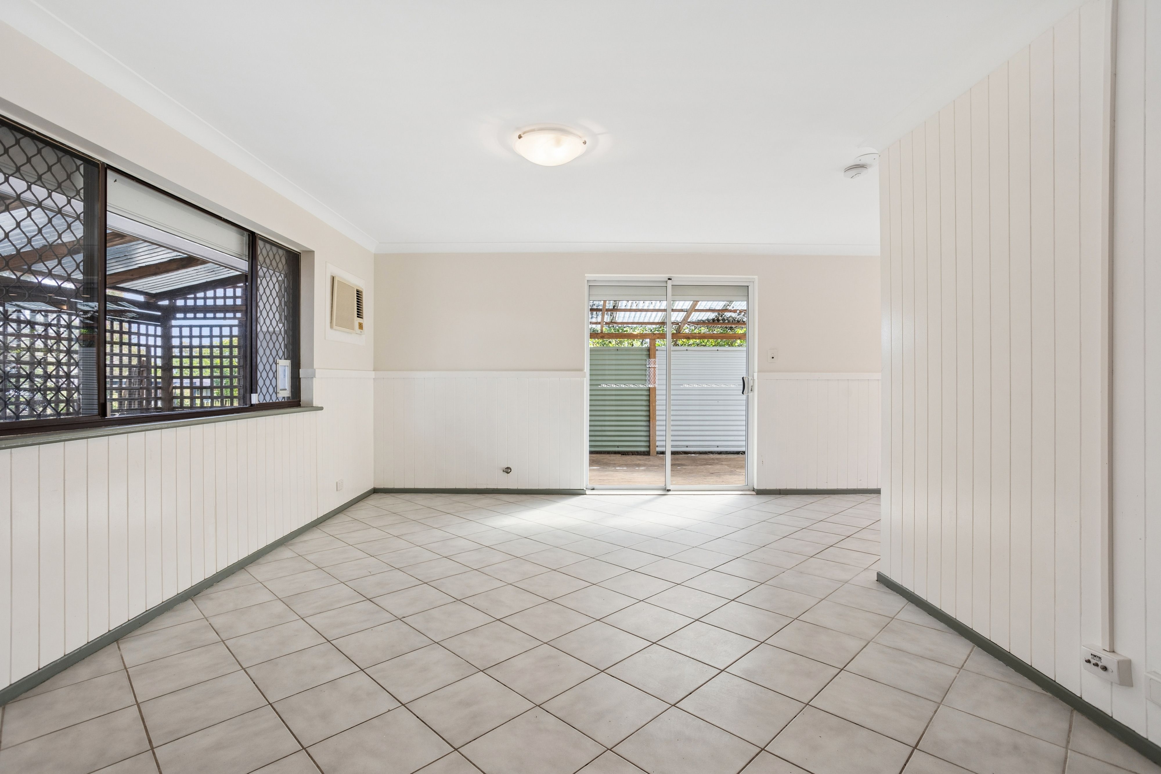 1A Winship Avenue — photo 8 of 19