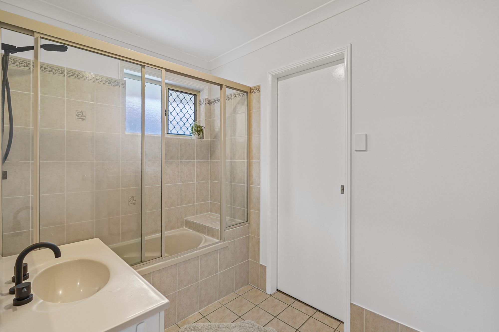 13 Tyrone Place — photo 15 of 21