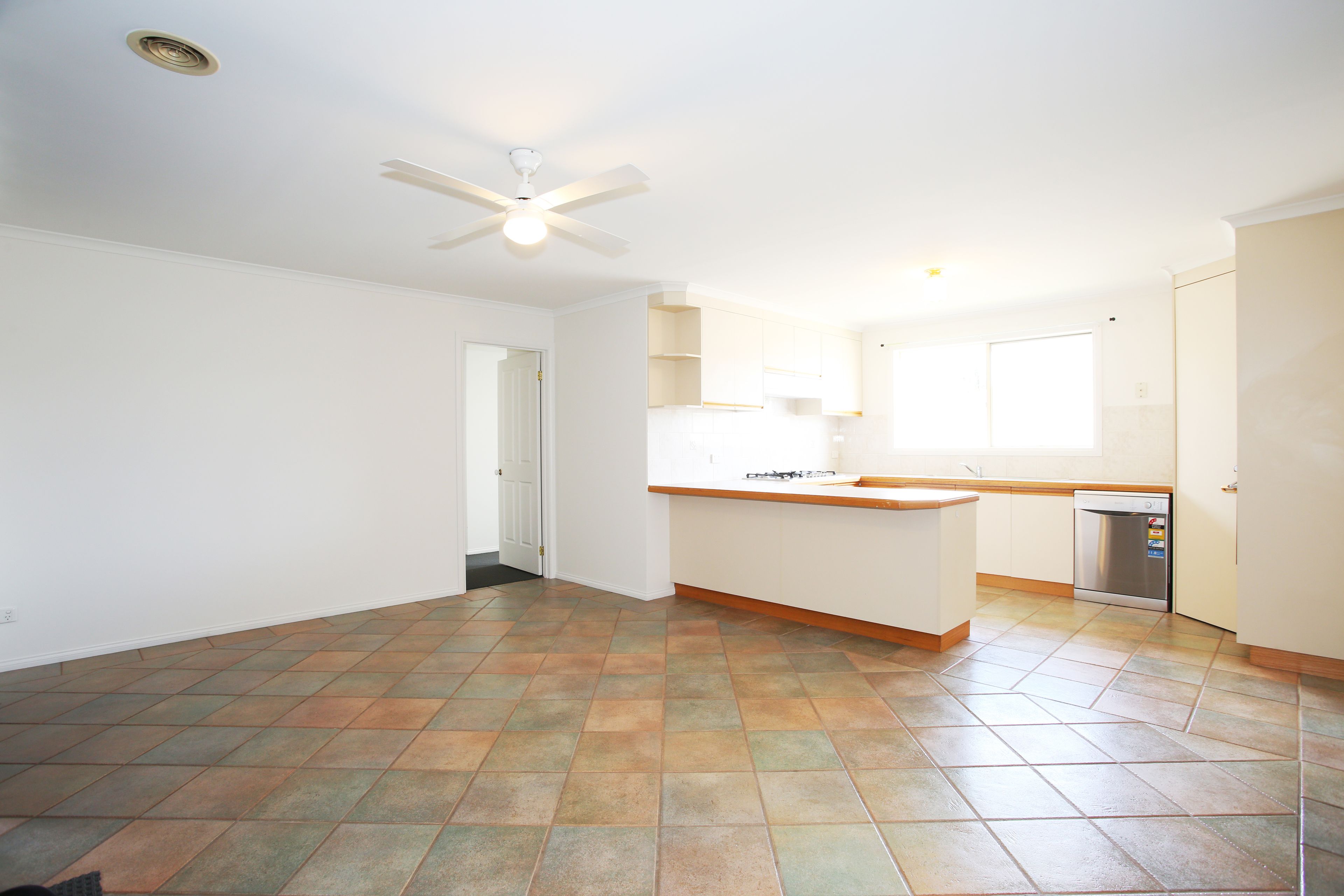 14 Turnstone Court, Carrum Downs, VIC 3201