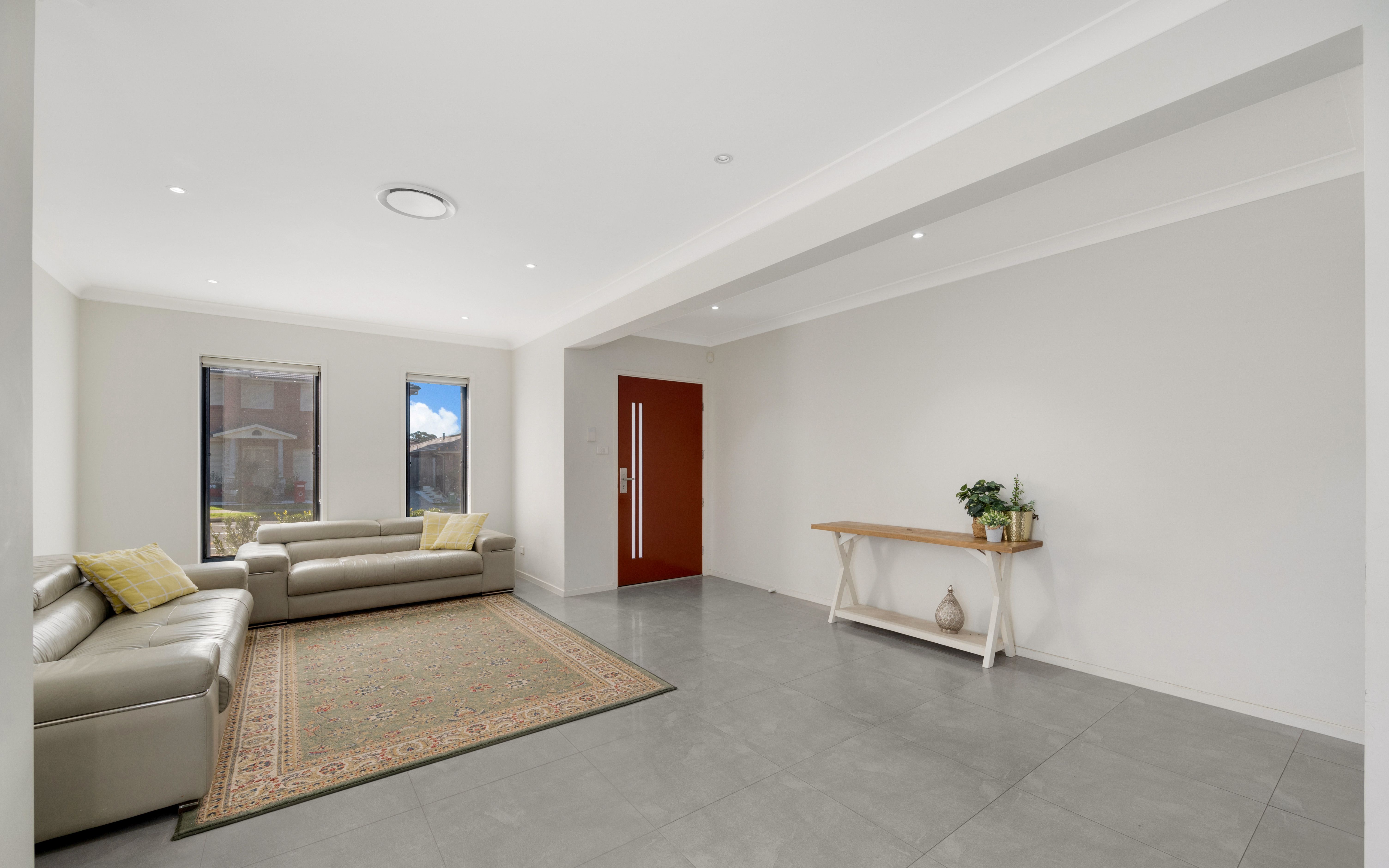 100 Atlantic Boulevarde, Glenfield, NSW 2167
