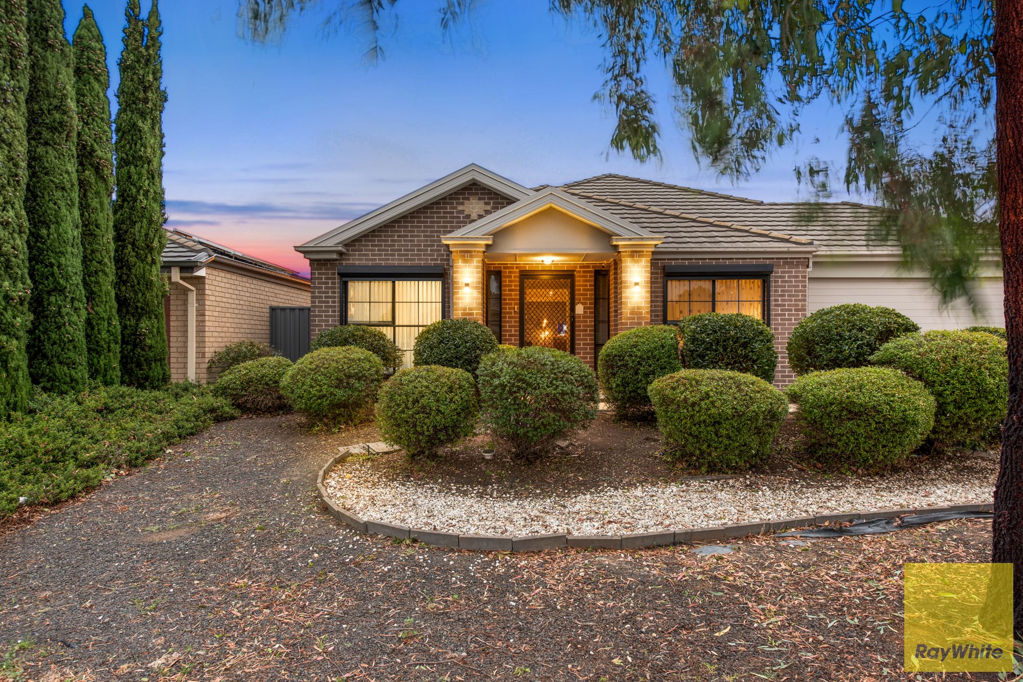 14 Barchester Avenue, Truganina VIC 3029