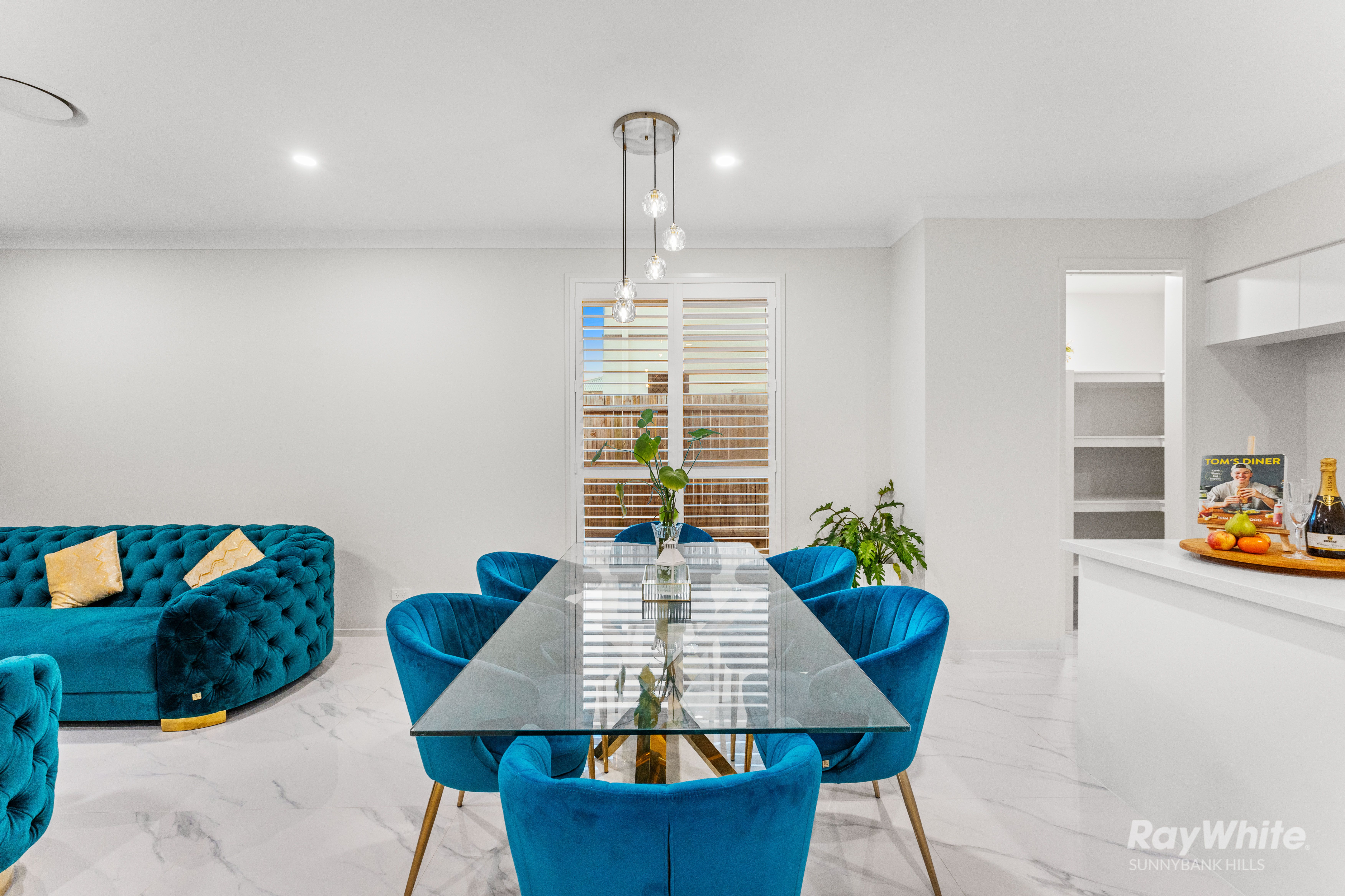 2 Bellerive Street — photo 10 of 30