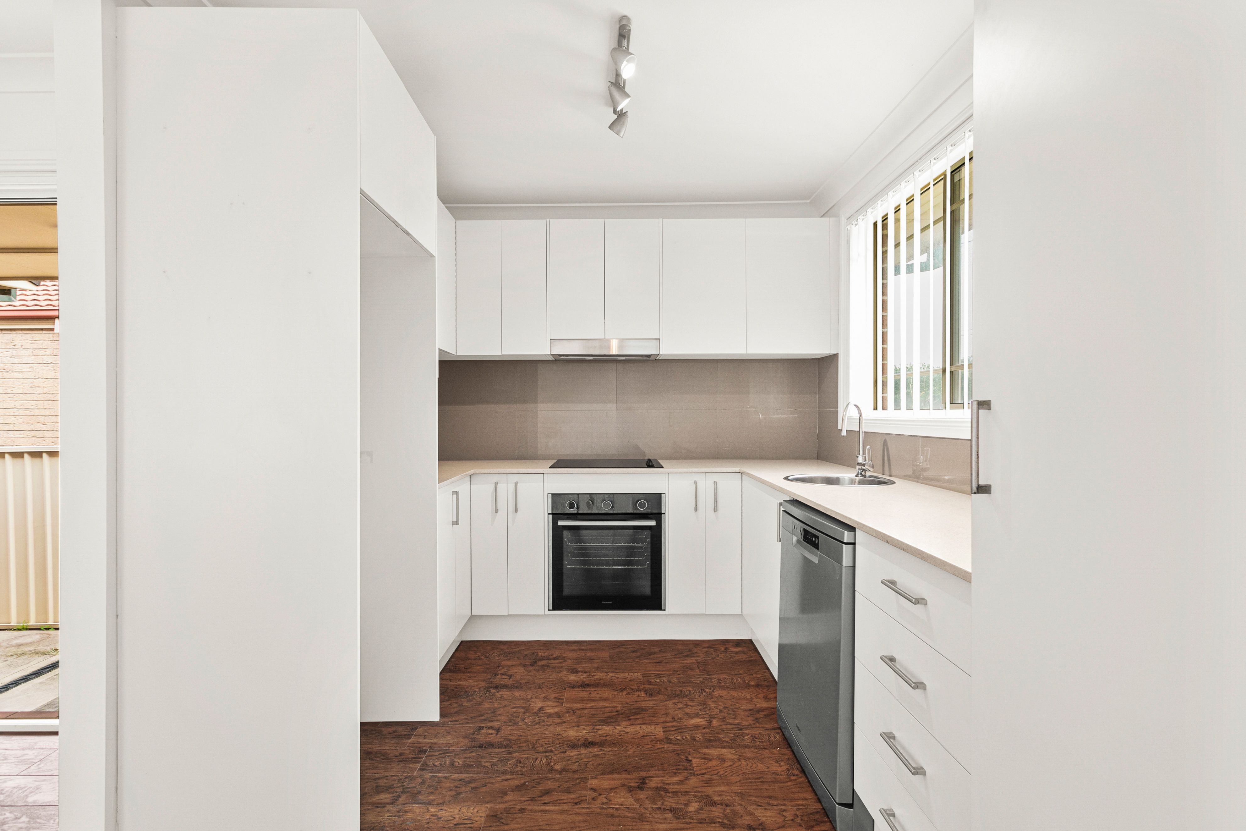 1/66 Pur Pur Avenue, Lake Illawarra, NSW 2528