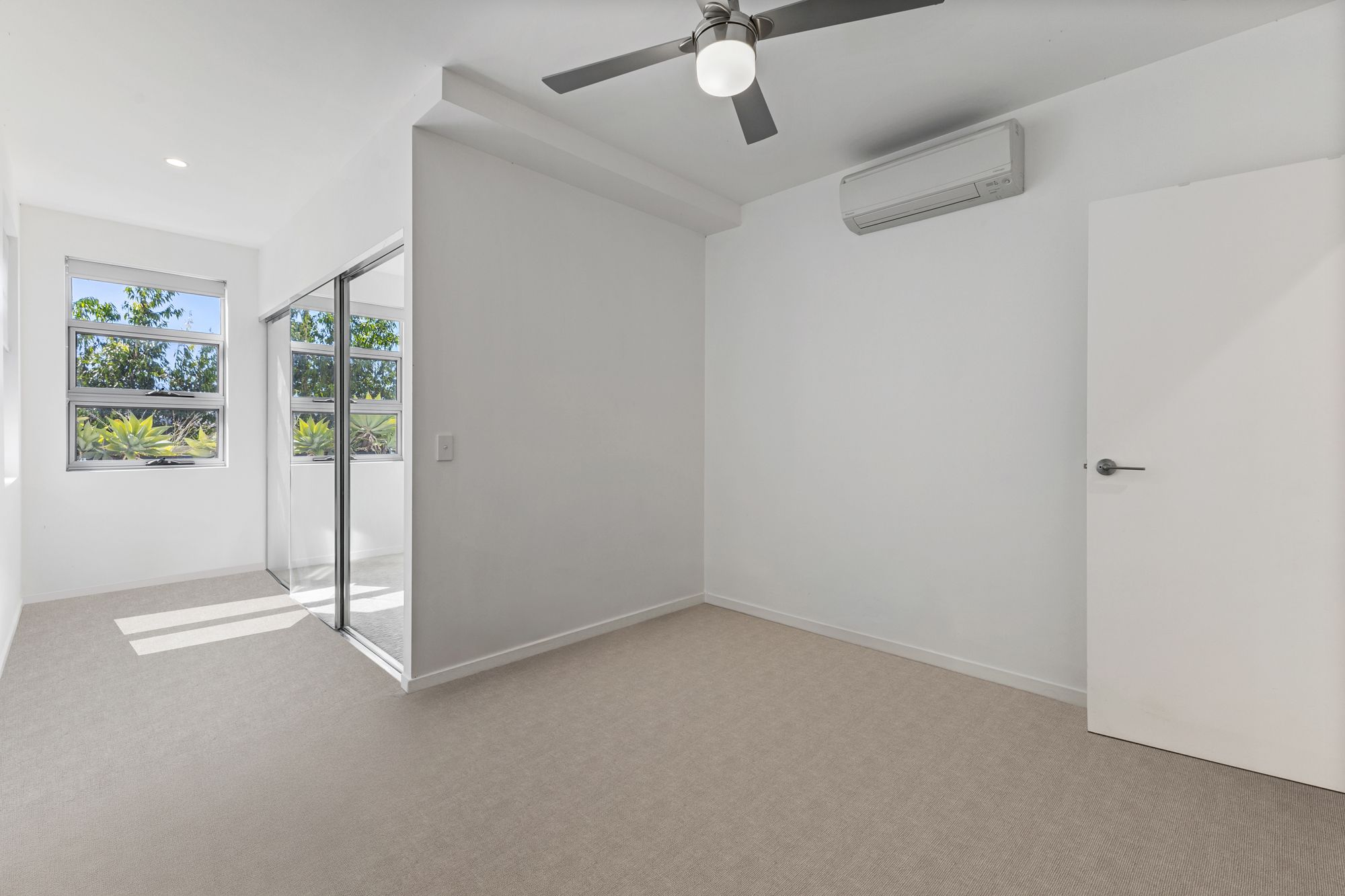208/15 Ethel Street — photo 11 of 20