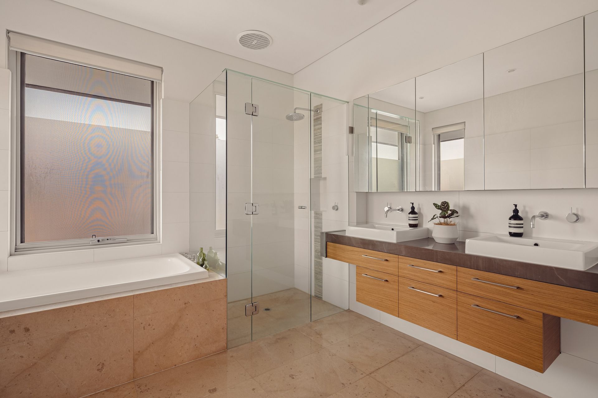 122 Broome Street — photo 16 of 30