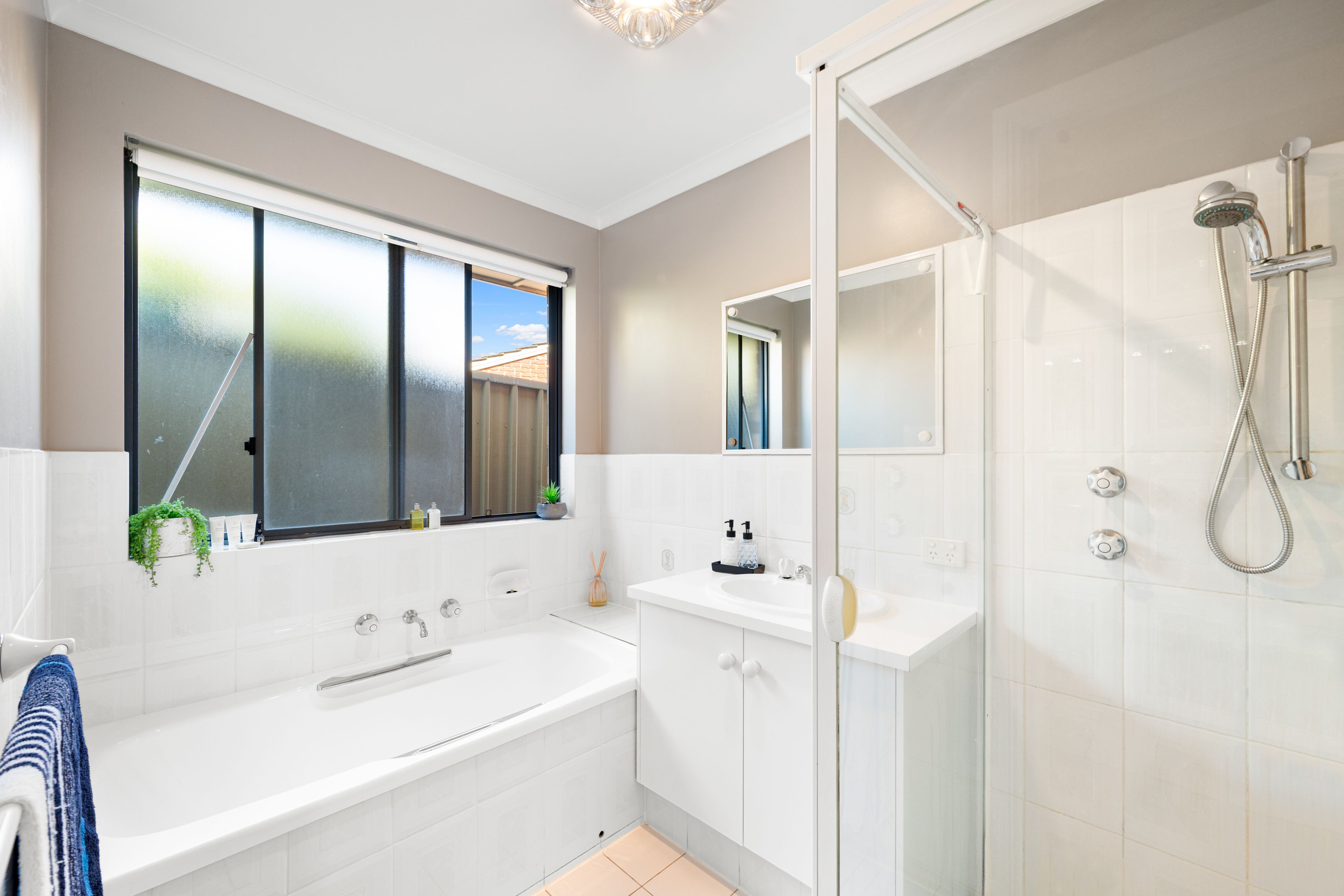7 Lyn Court — photo 13 of 21