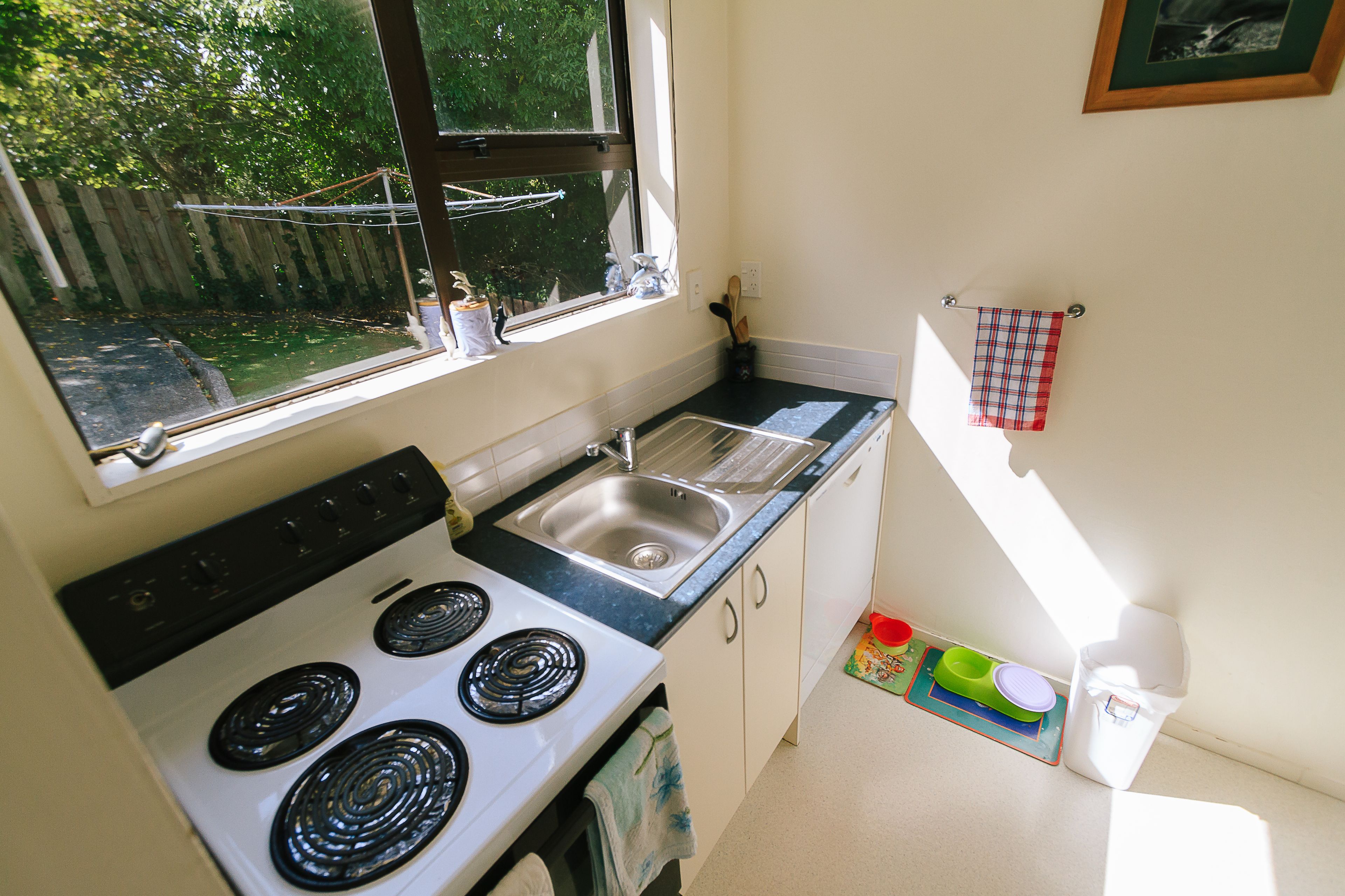 87a Salford Street, Newlands, Wellington City
