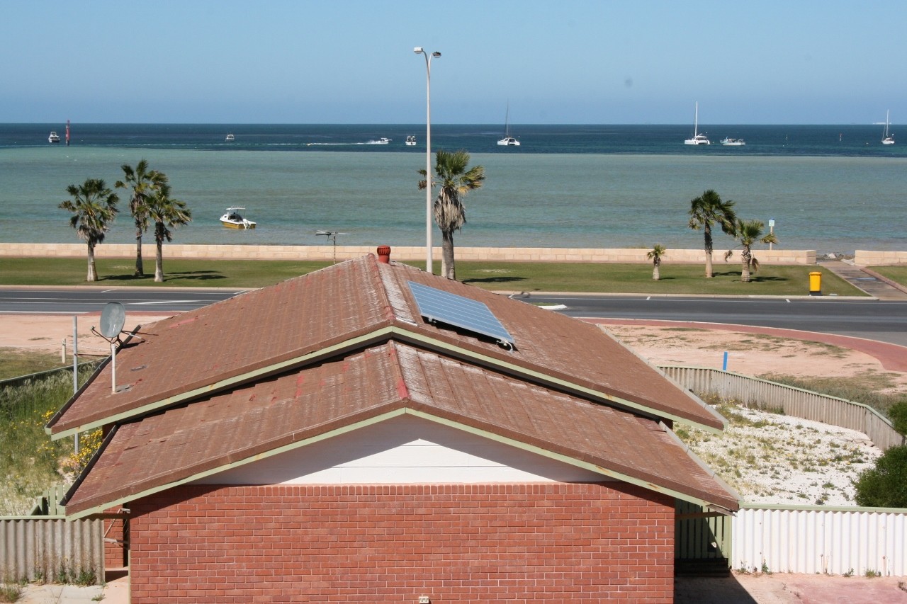 15 Knight Terrace, Denham, WA 6537