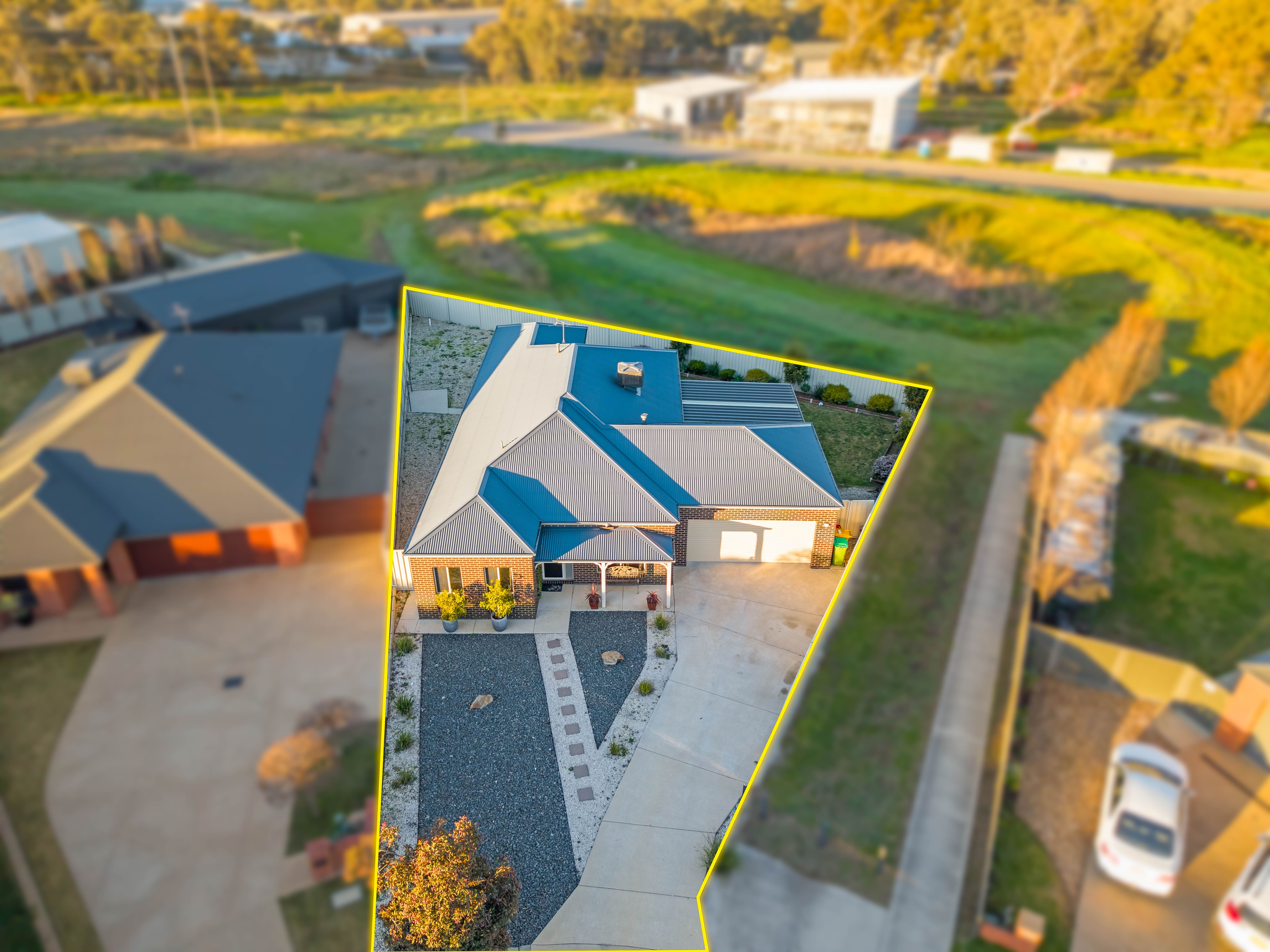 19 Baxter Court, Lavington, NSW 2641