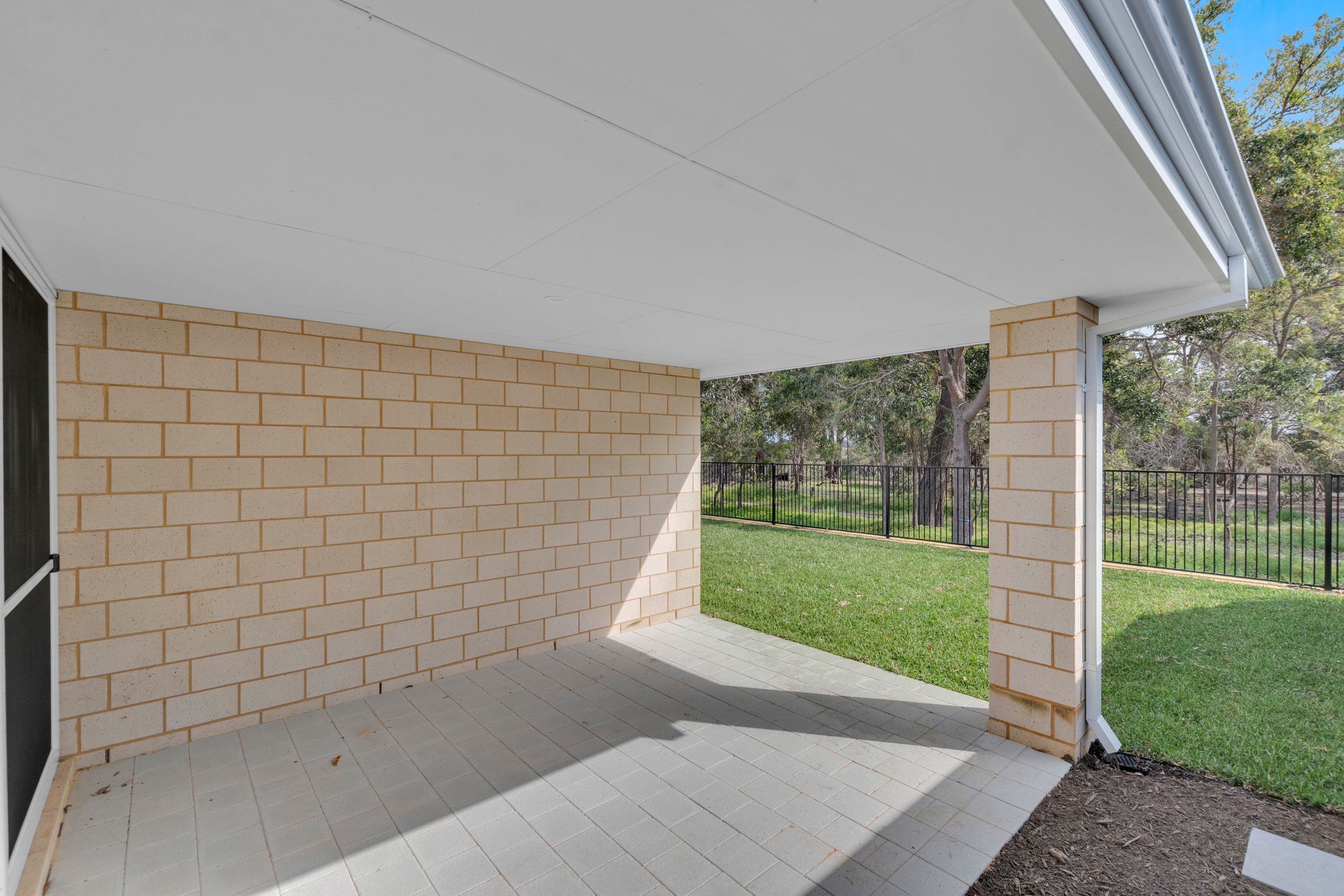 59 Callabonna Esplanade — photo 21 of 25