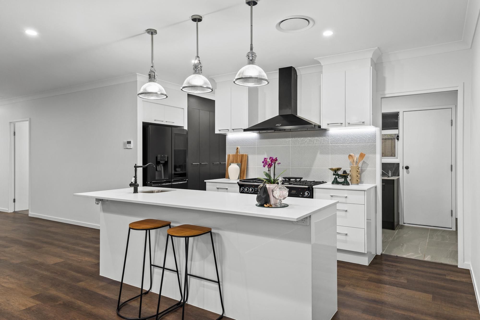 72 Carpenter Drive — photo 10 of 30
