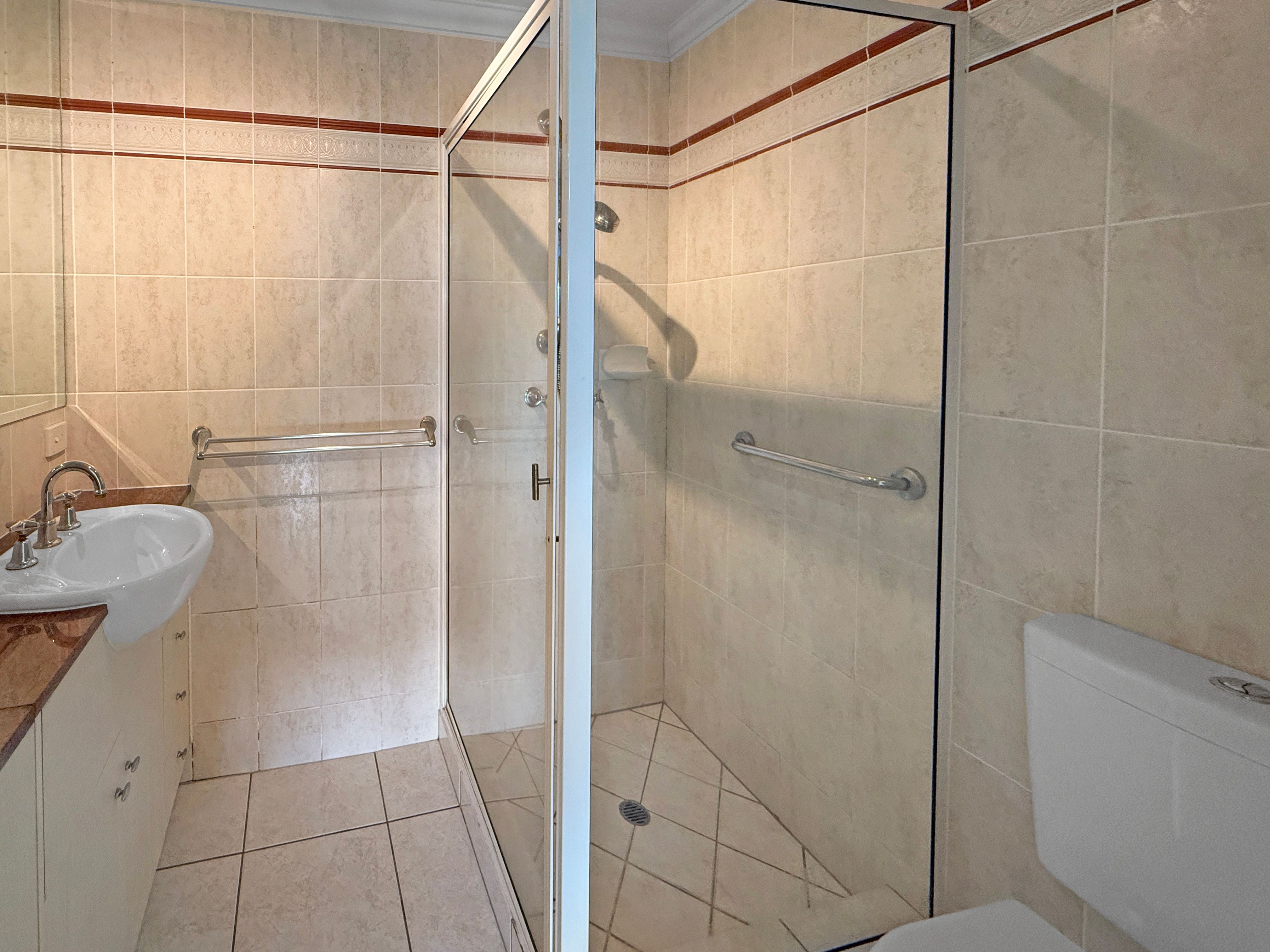 14/310-316 Lake Street — photo 7 of 15