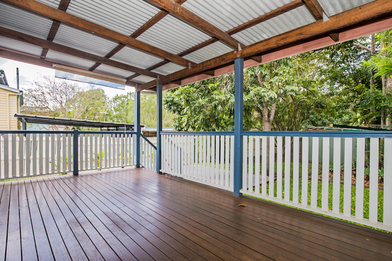 52 Victoria Street, Fairfield, QLD 4103