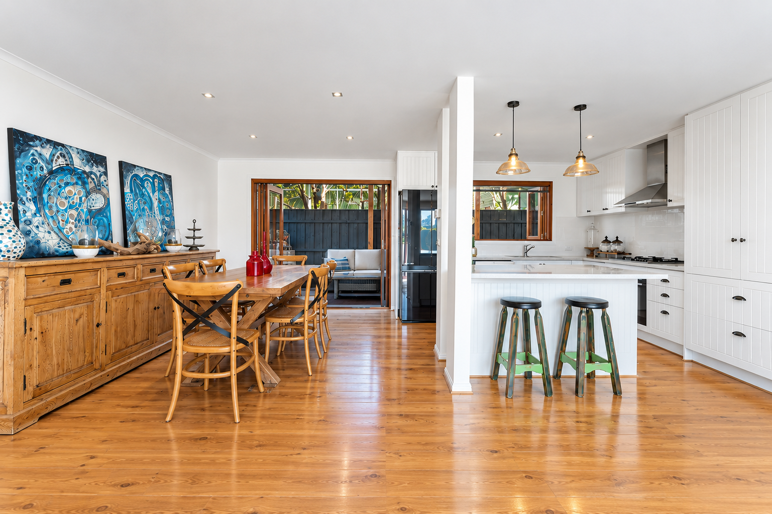 2/10 Keith Street — photo 7 of 16