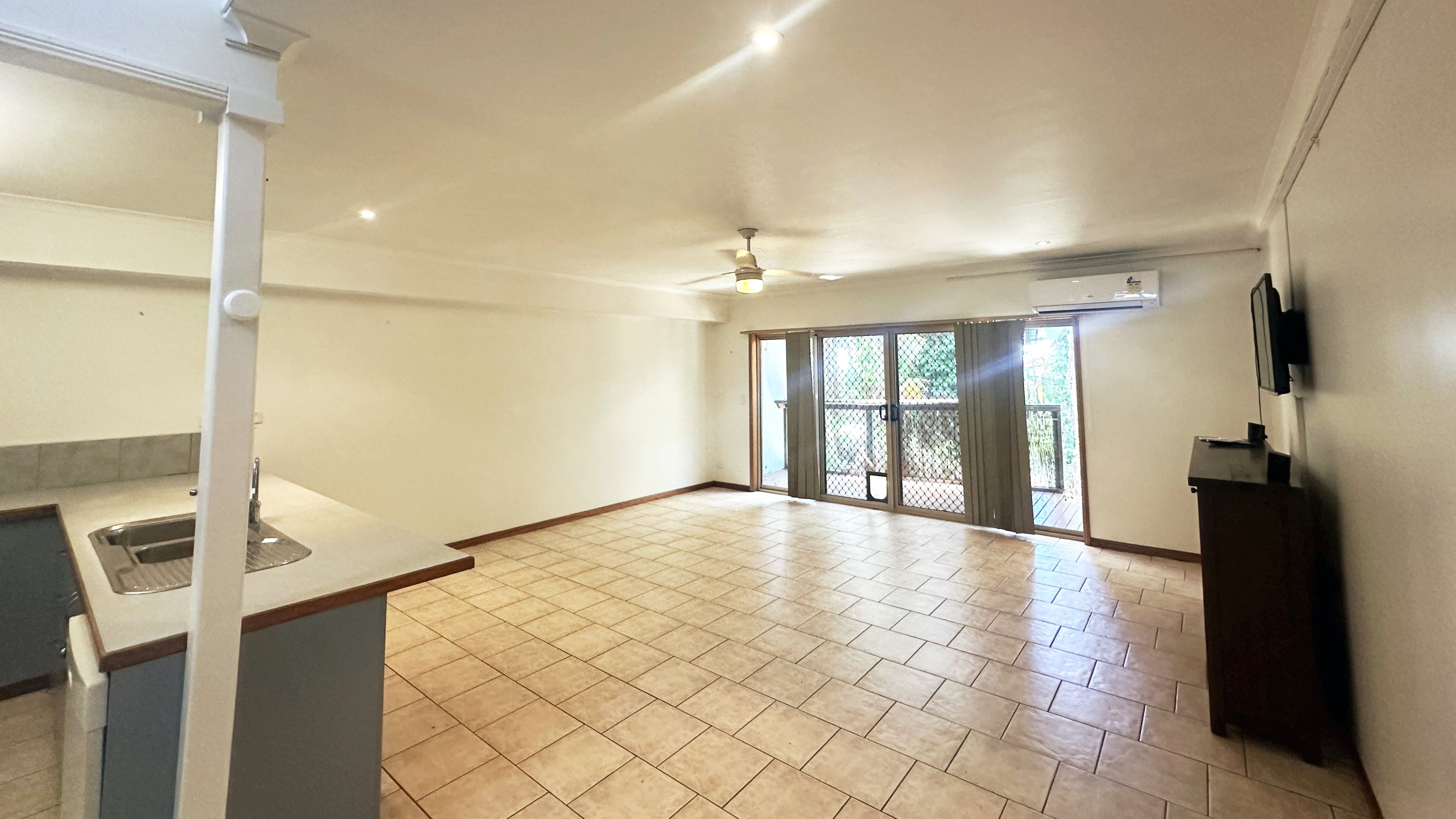 10/2032 Tully Mission Beach Road, Wongaling Beach, QLD 4852