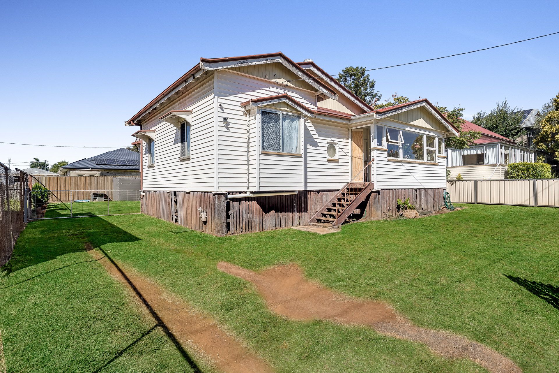108A Holberton Street, Newtown QLD 4350