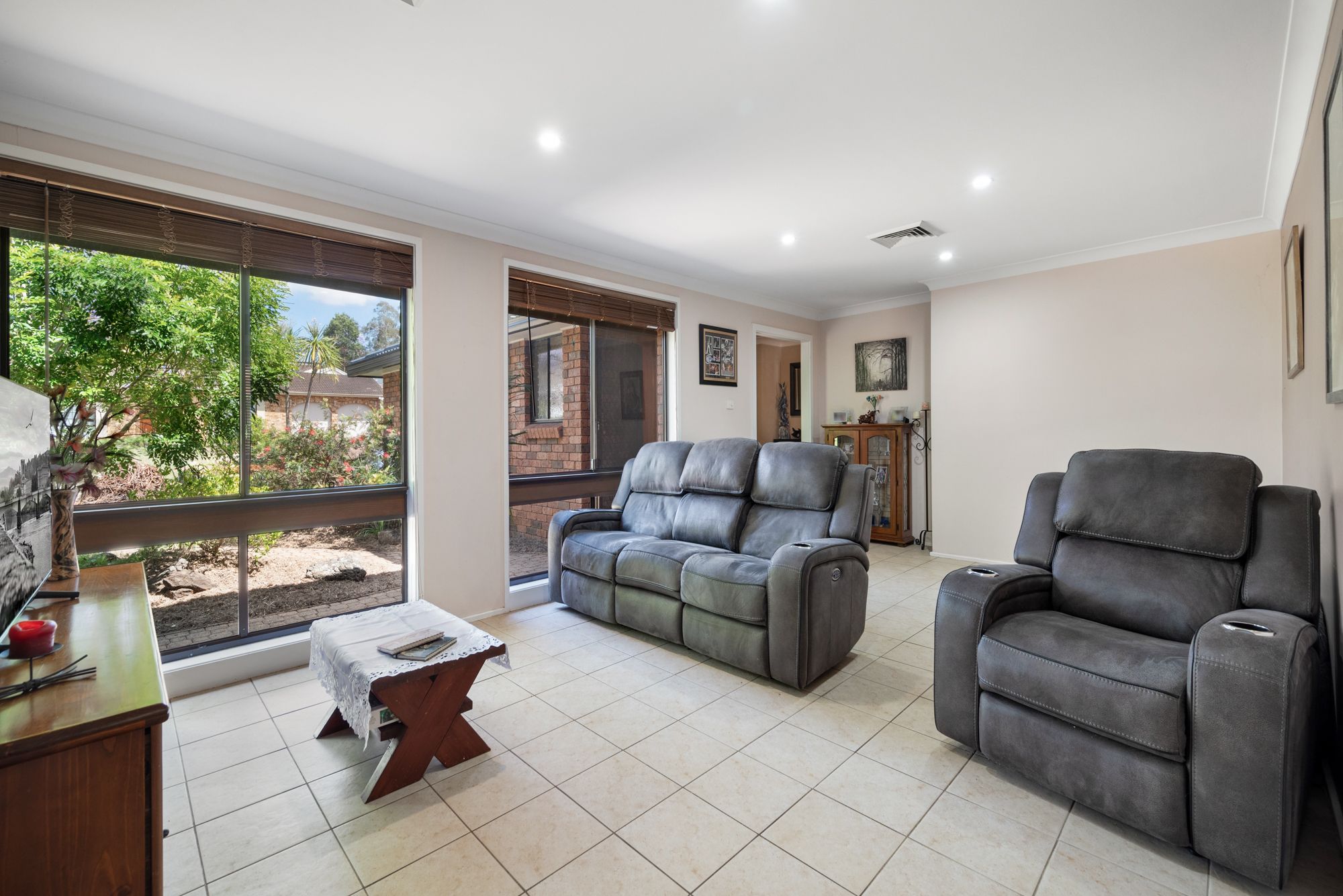 5 Tipping Place, Ambarvale, NSW 2560