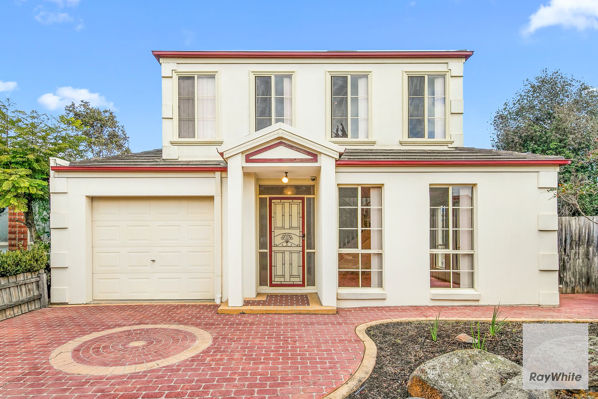 2/23 Santa Monica Drive, Keilor Lodge, VIC 3038