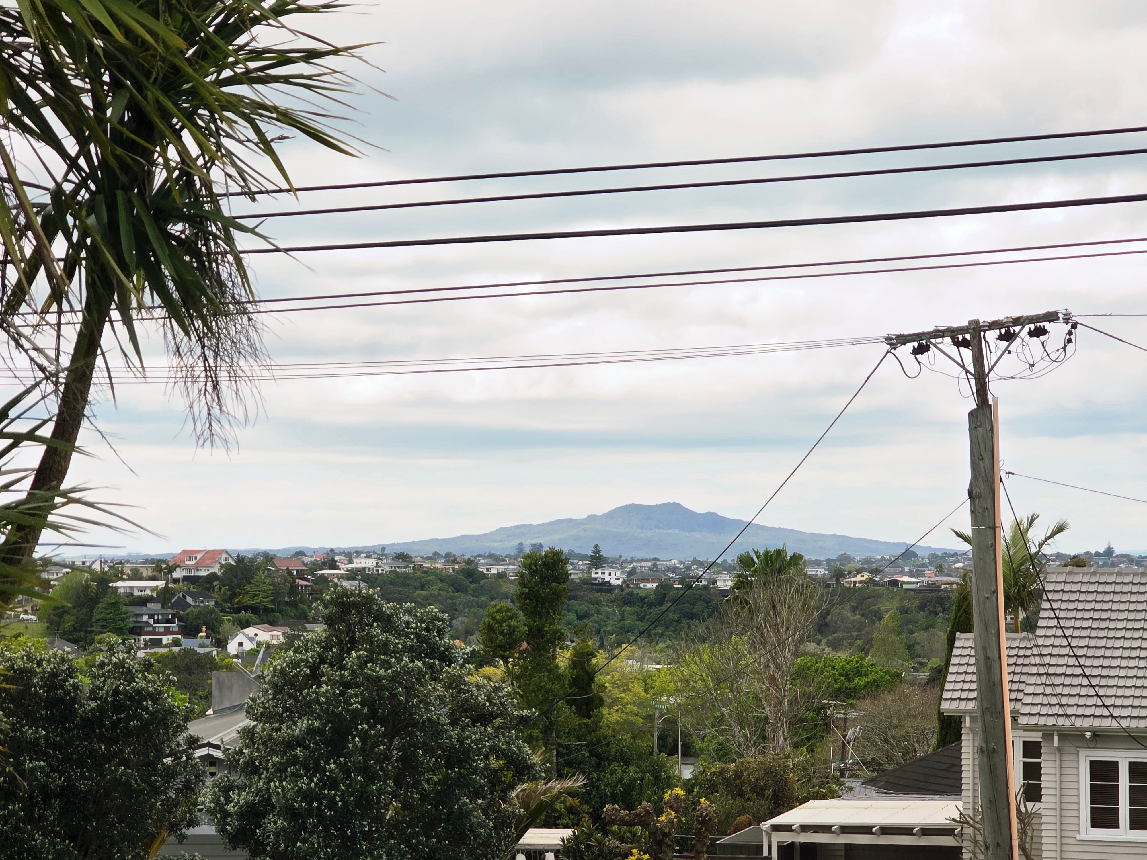 9/4 Woodside Avenue, Northcote, North Shore City