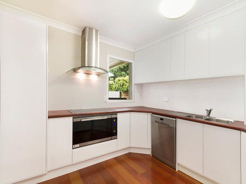 11 Hurlton Street, Chelmer, QLD 4068