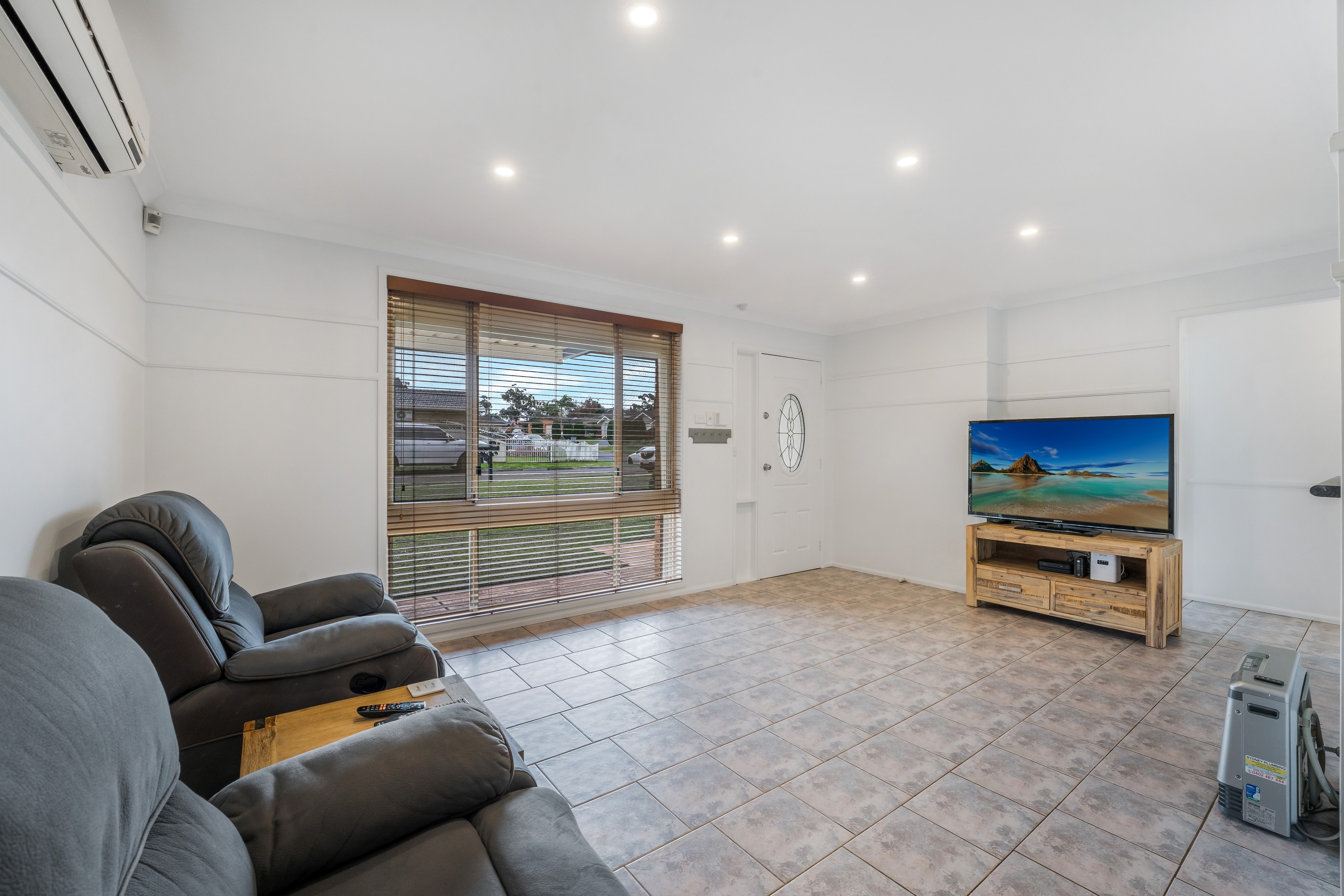 8 Spoonbill Street, Hinchinbrook, NSW 2168