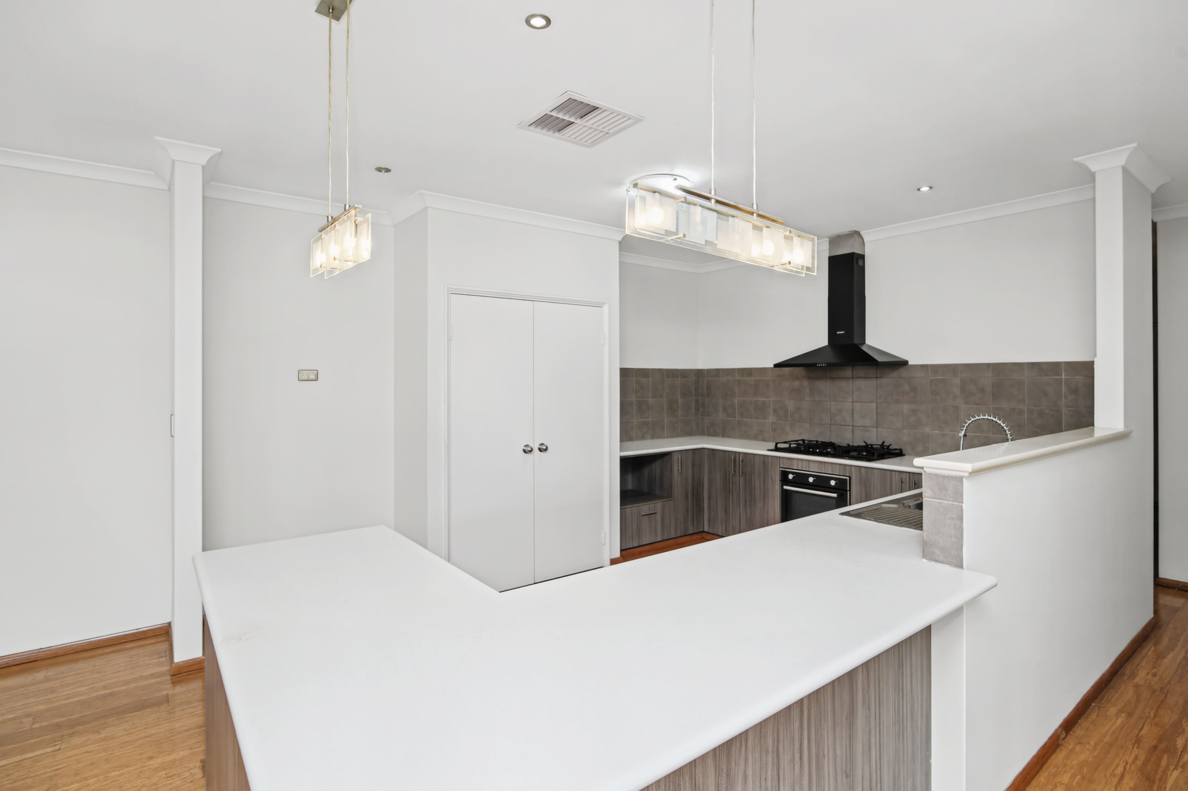 1 Rosemary Street — photo 4 of 30