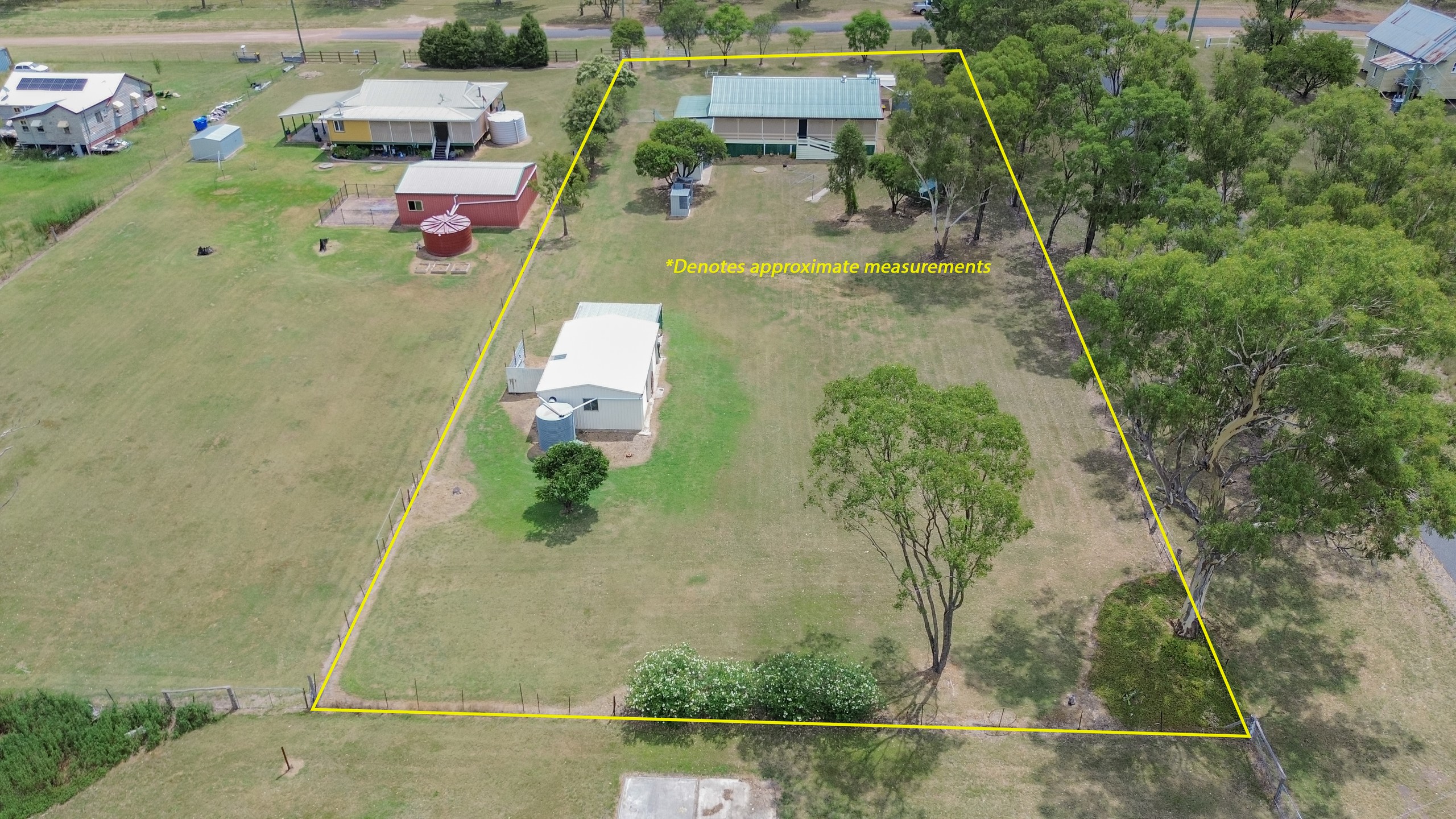 36 White Street, Pratten, QLD 4370
