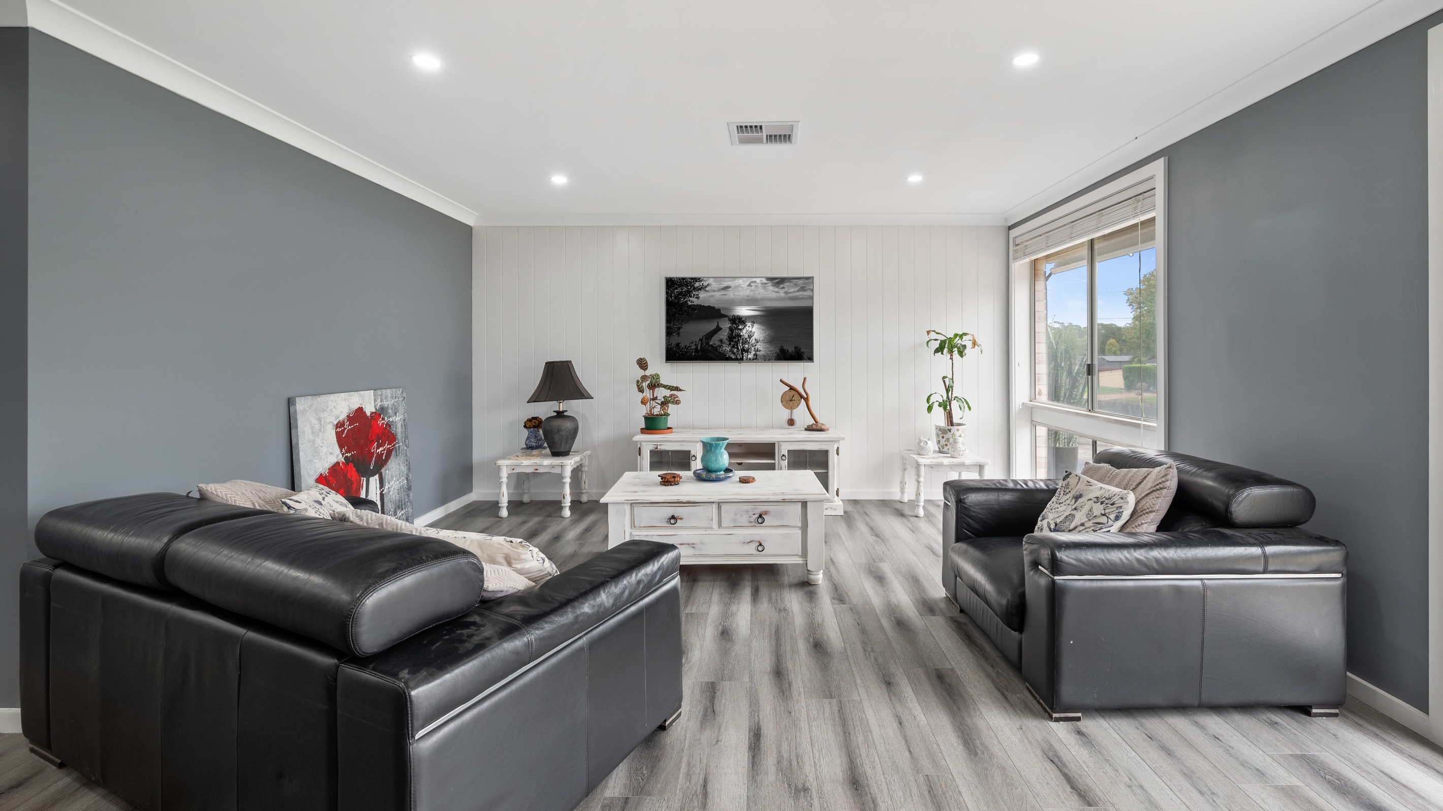 16 Haultain Street, Minto, NSW 2566