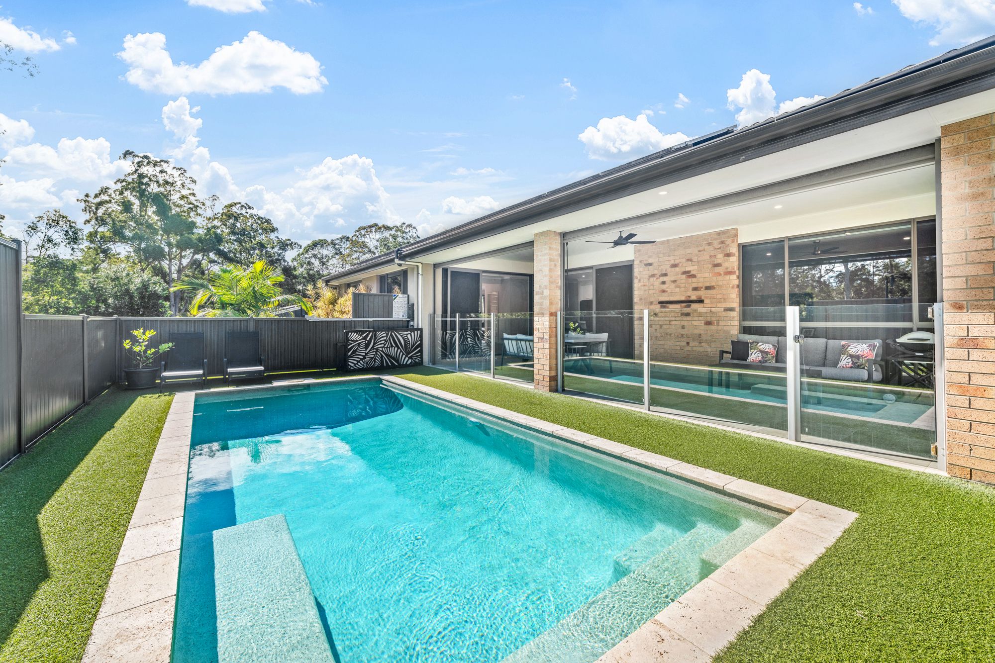 4 Elouera Close, Landsborough QLD 4550
