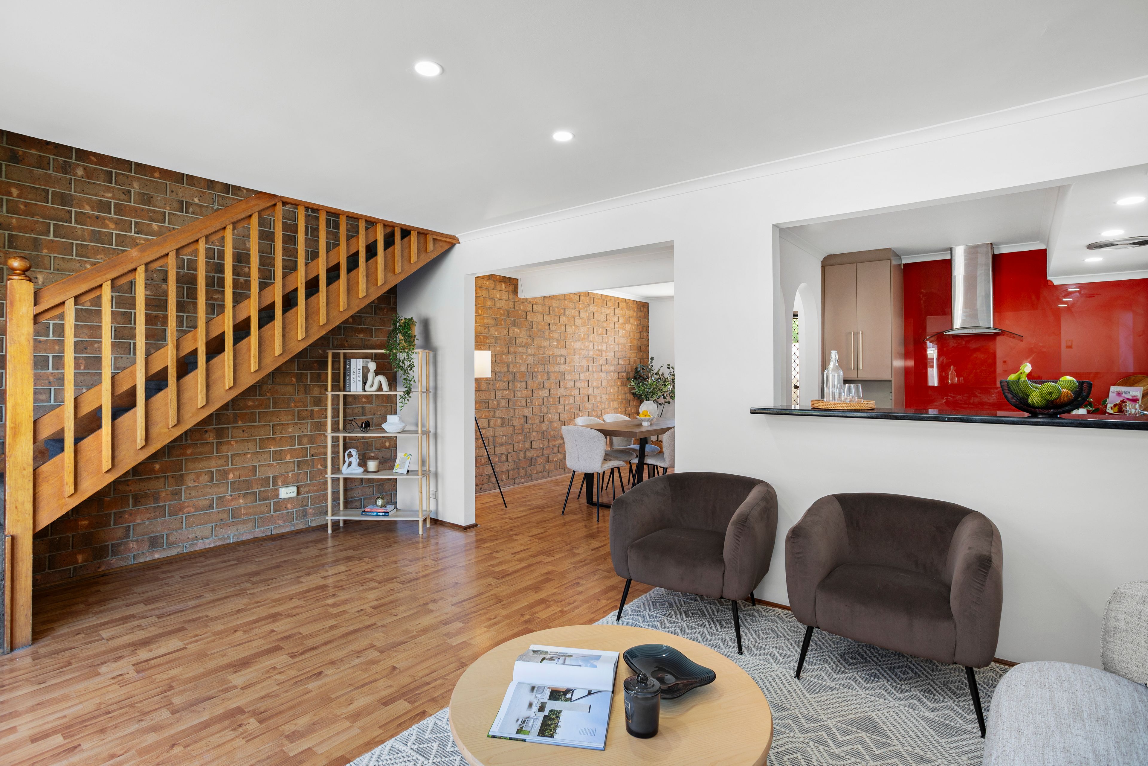 4/112 Woodville Road — photo 3 of 21