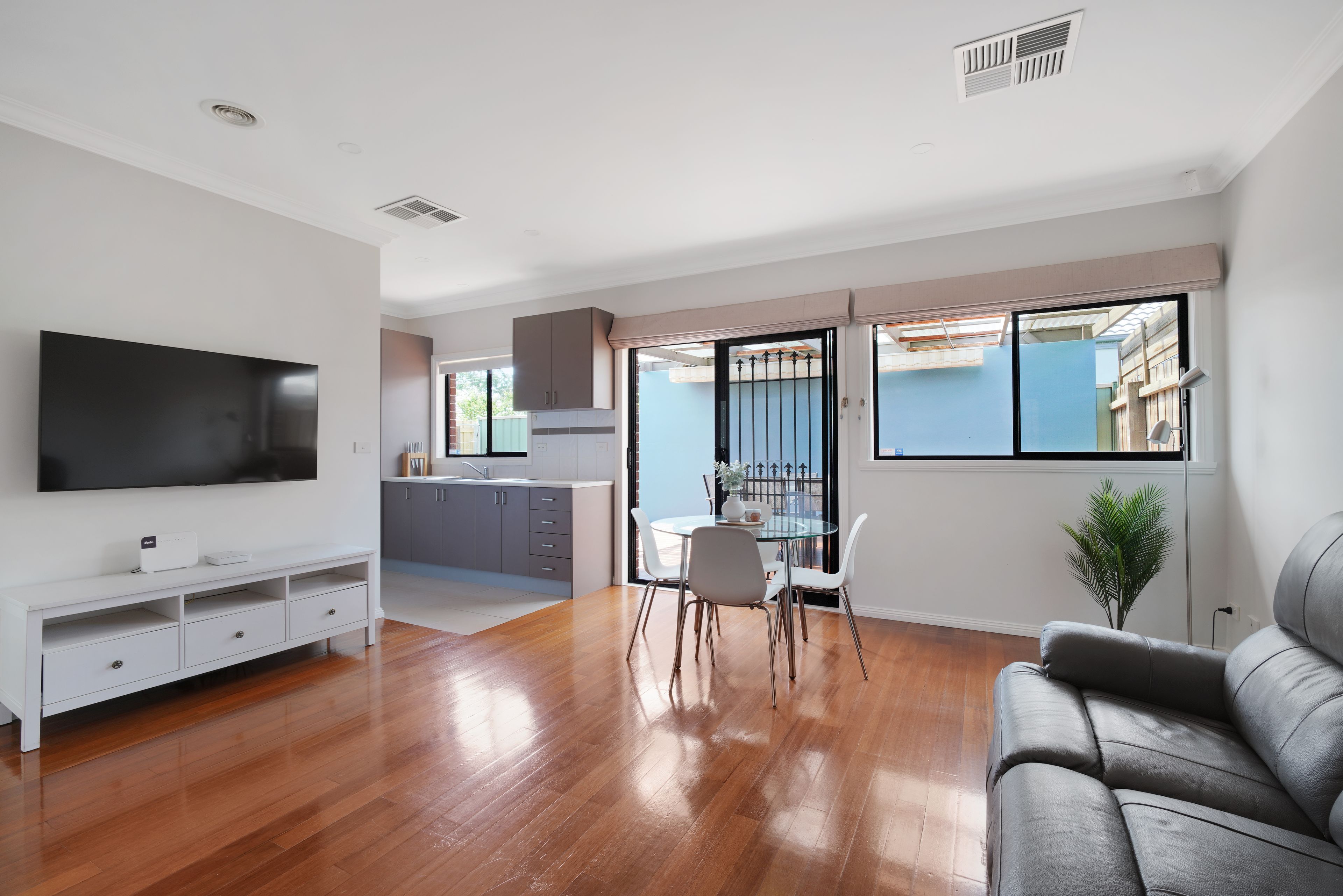 4-6 O'Connell Street, Kingsbury VIC 3083