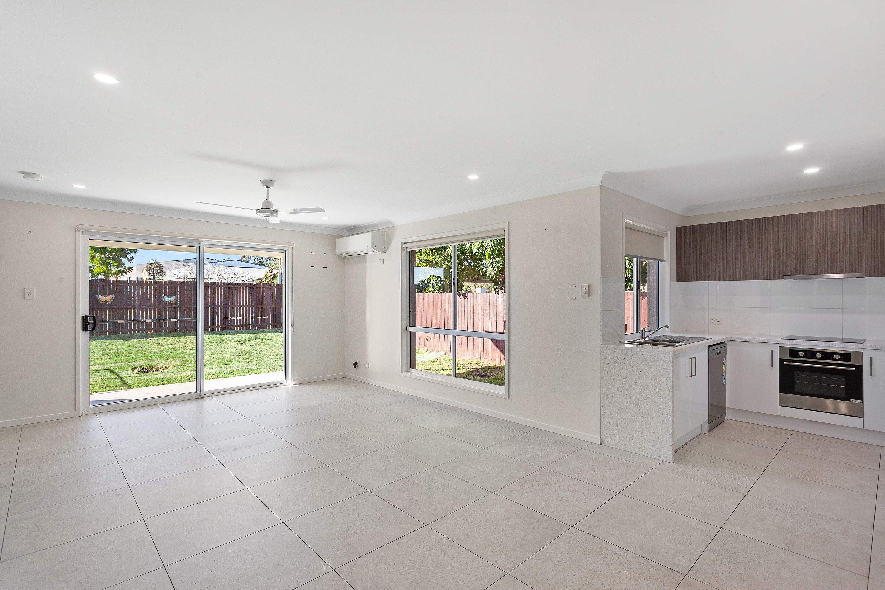 2/22 Tatum Court, Glenvale, QLD 4350