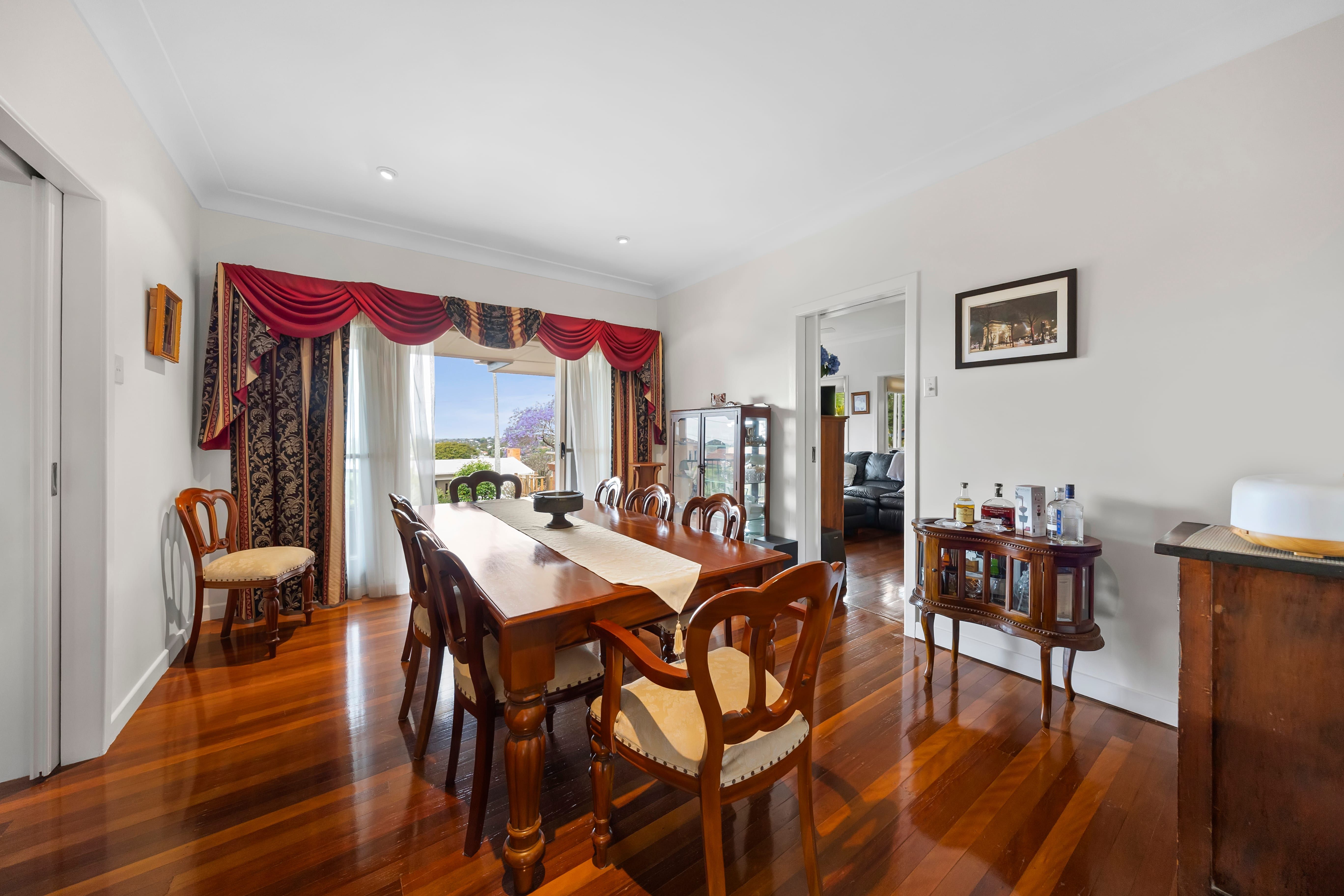 6 Cornish Place — photo 7 of 22