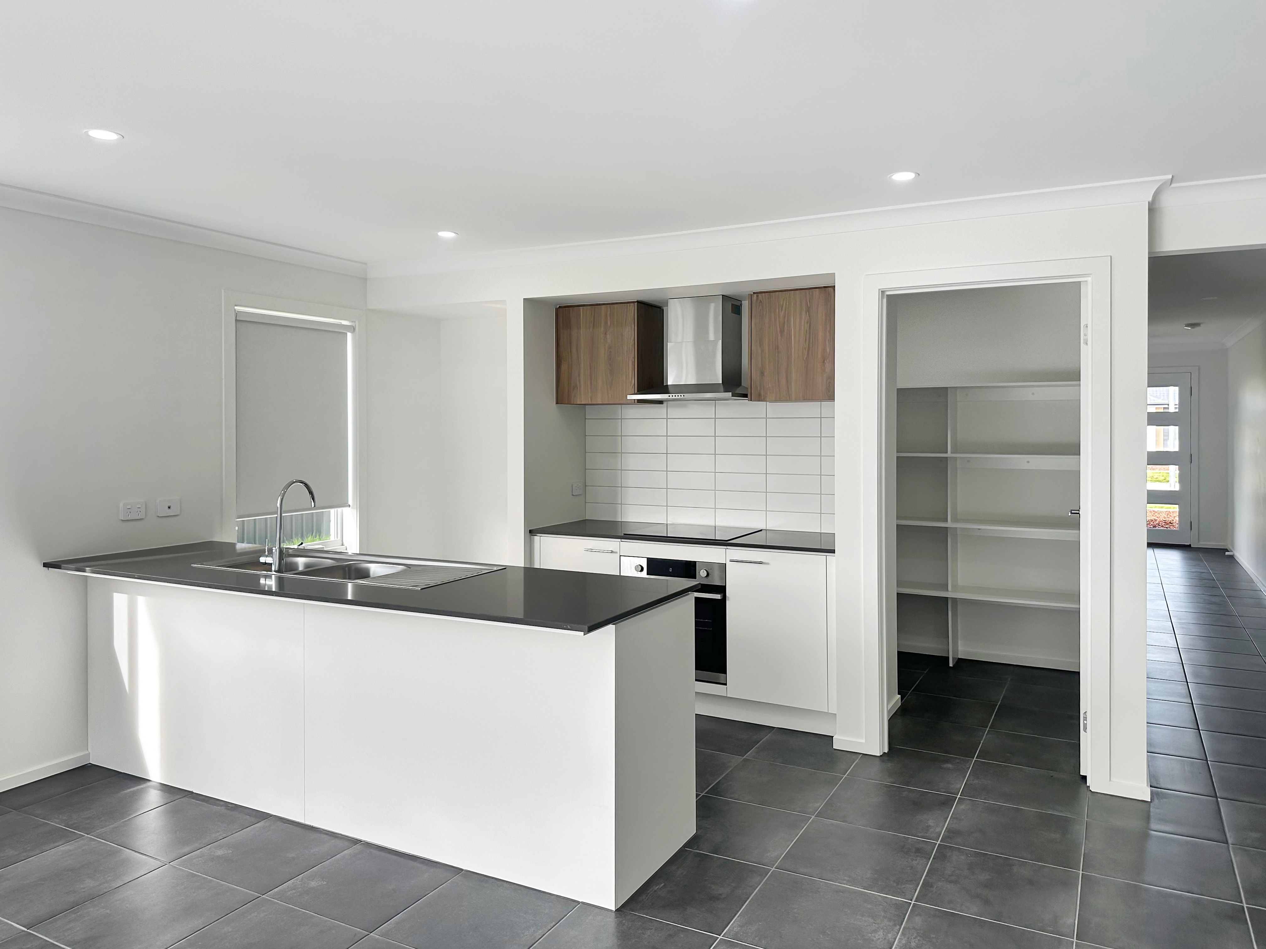 1 Kookaburra Street — photo 3 of 11