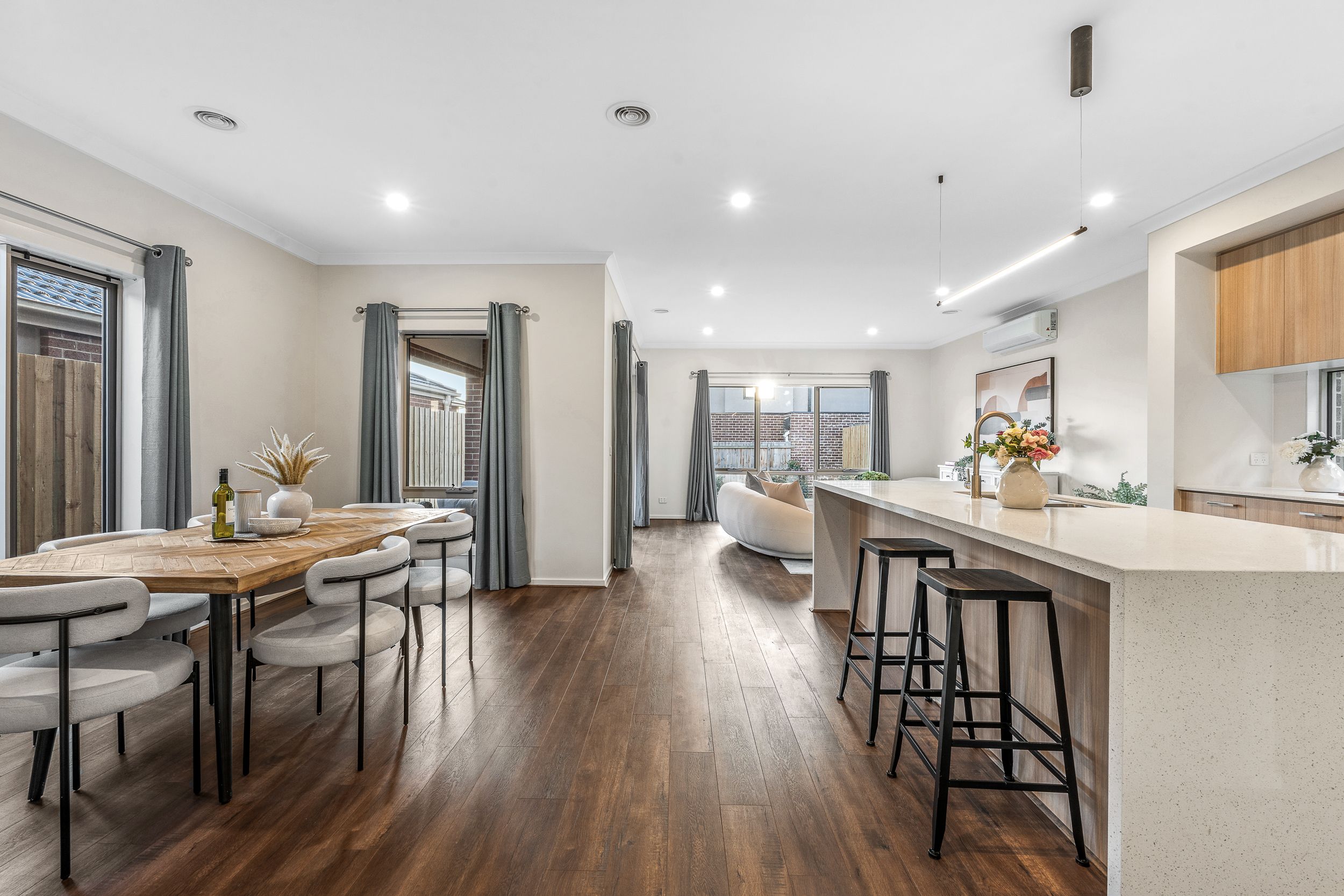 32 Gillard Street — photo 7 of 25