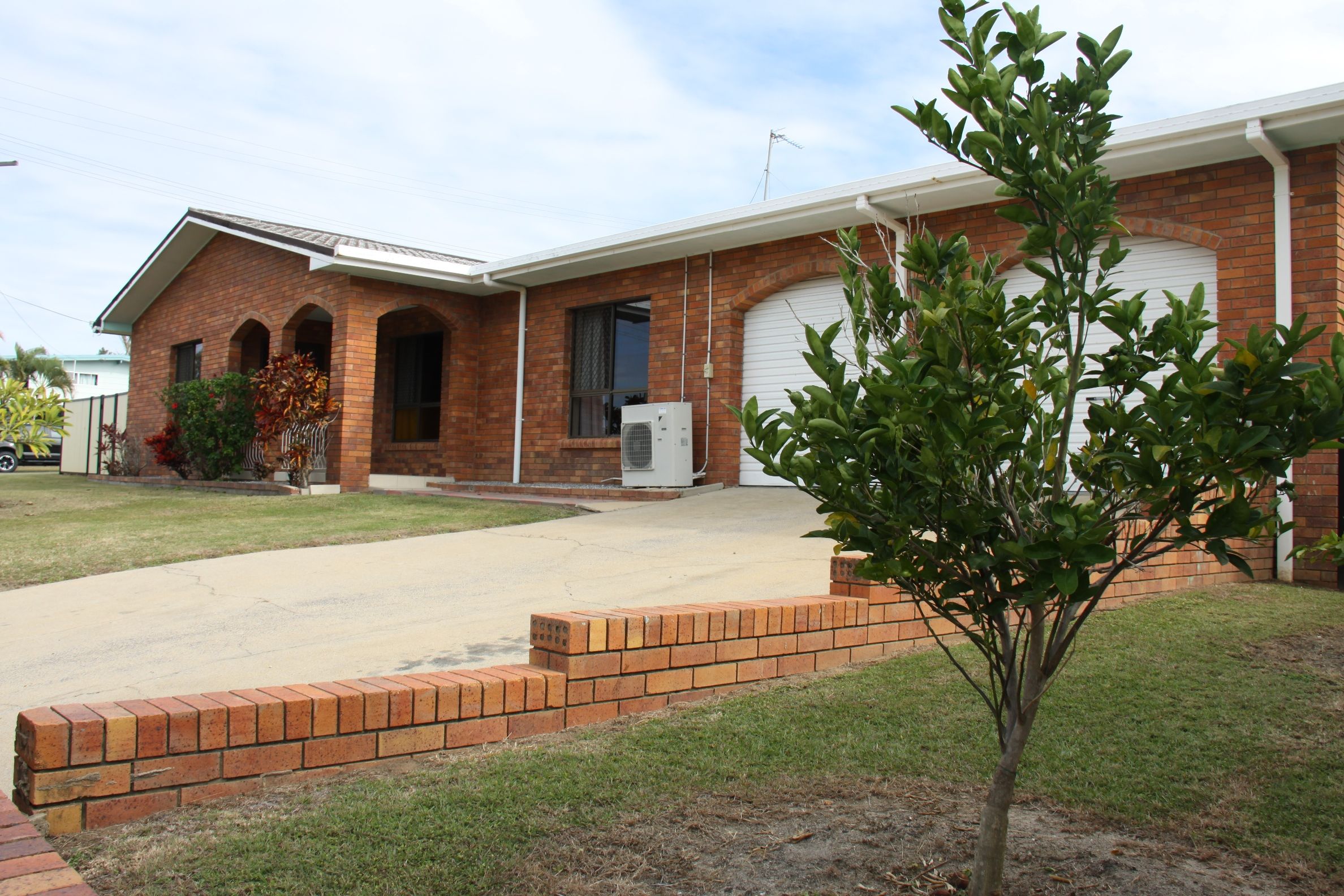 1 Swains Court, Boyne Island QLD 4680