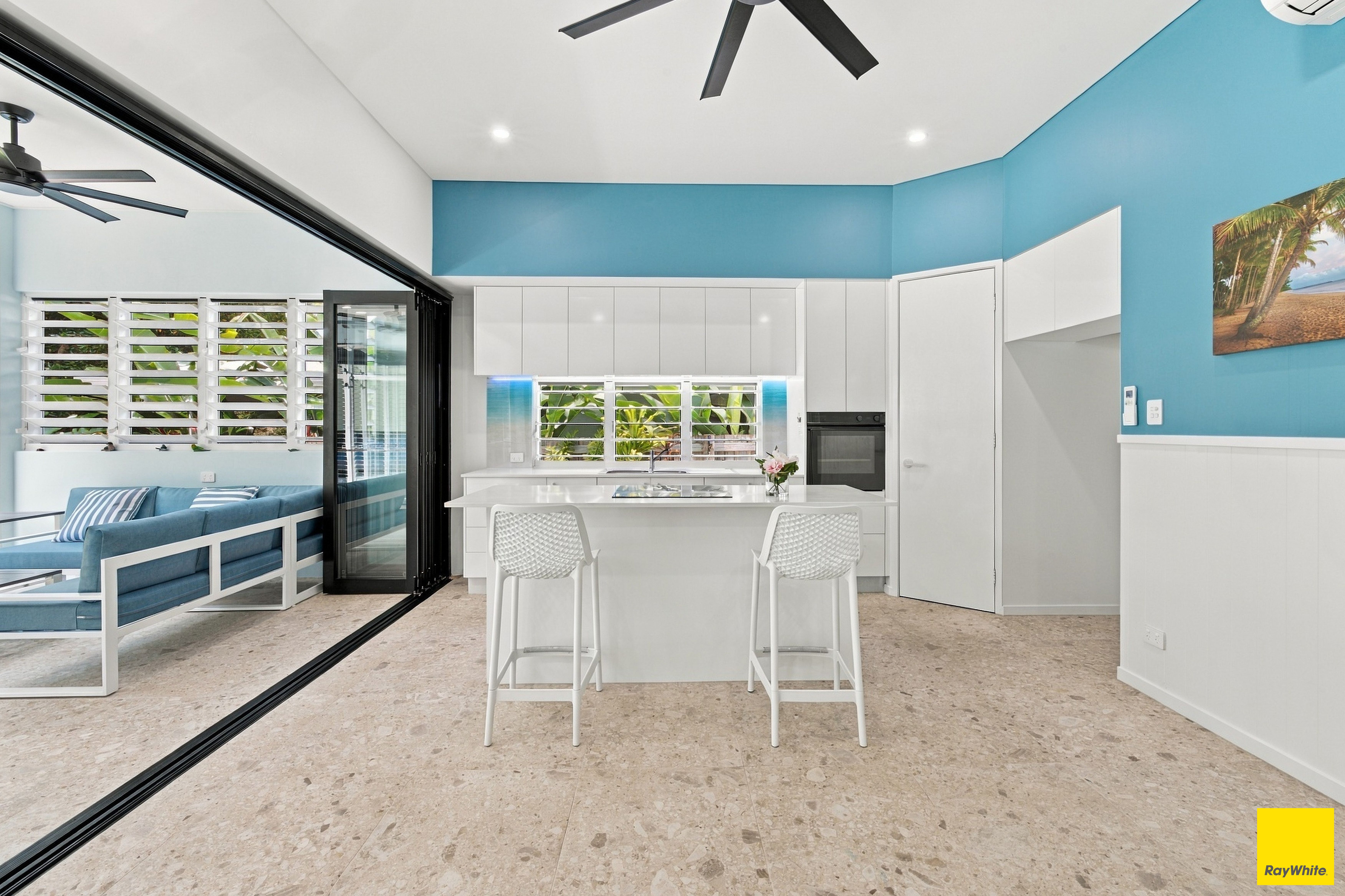 12 Sennfeld Close — photo 16 of 30