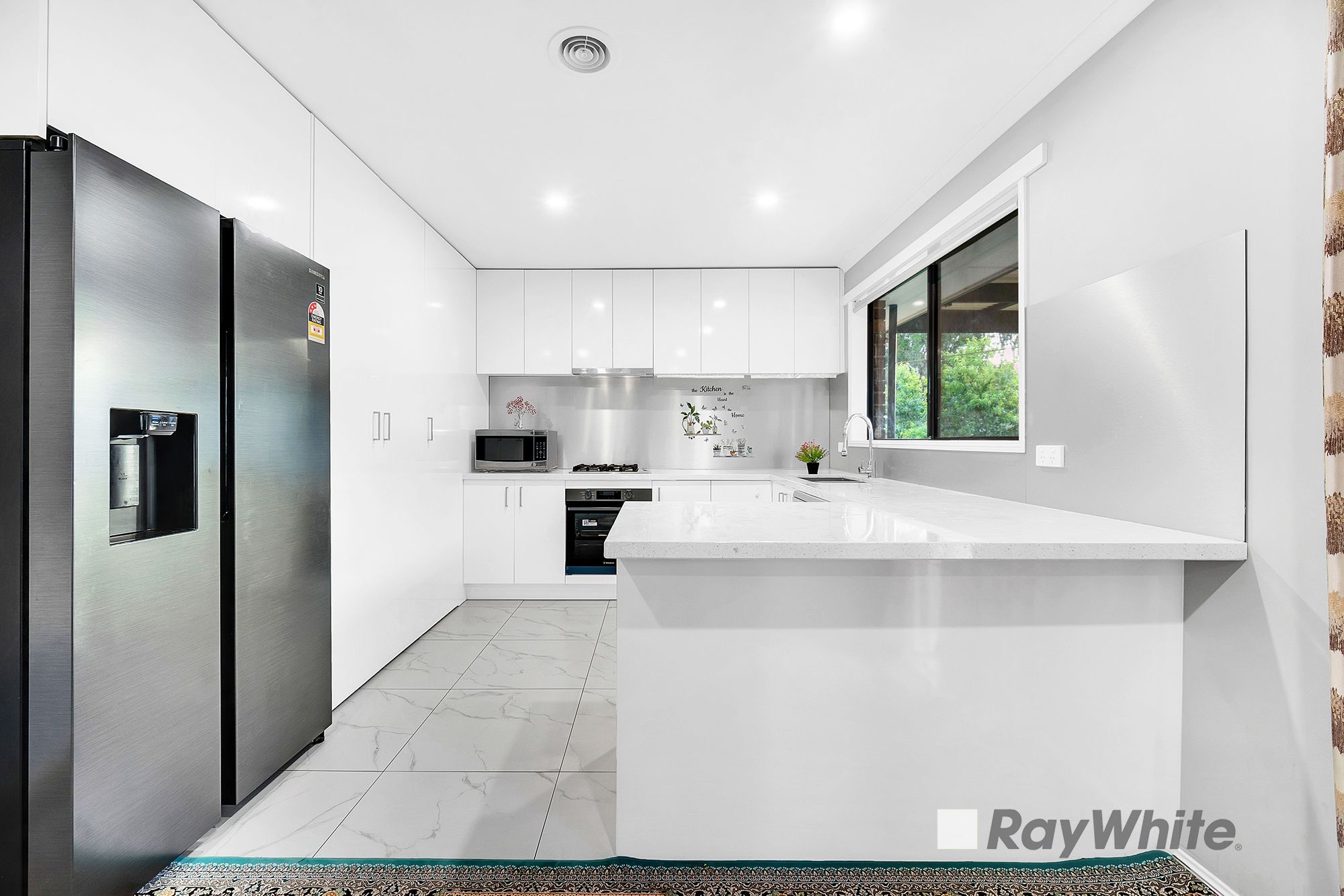 84 The Parkway, Hampton Park, VIC 3976