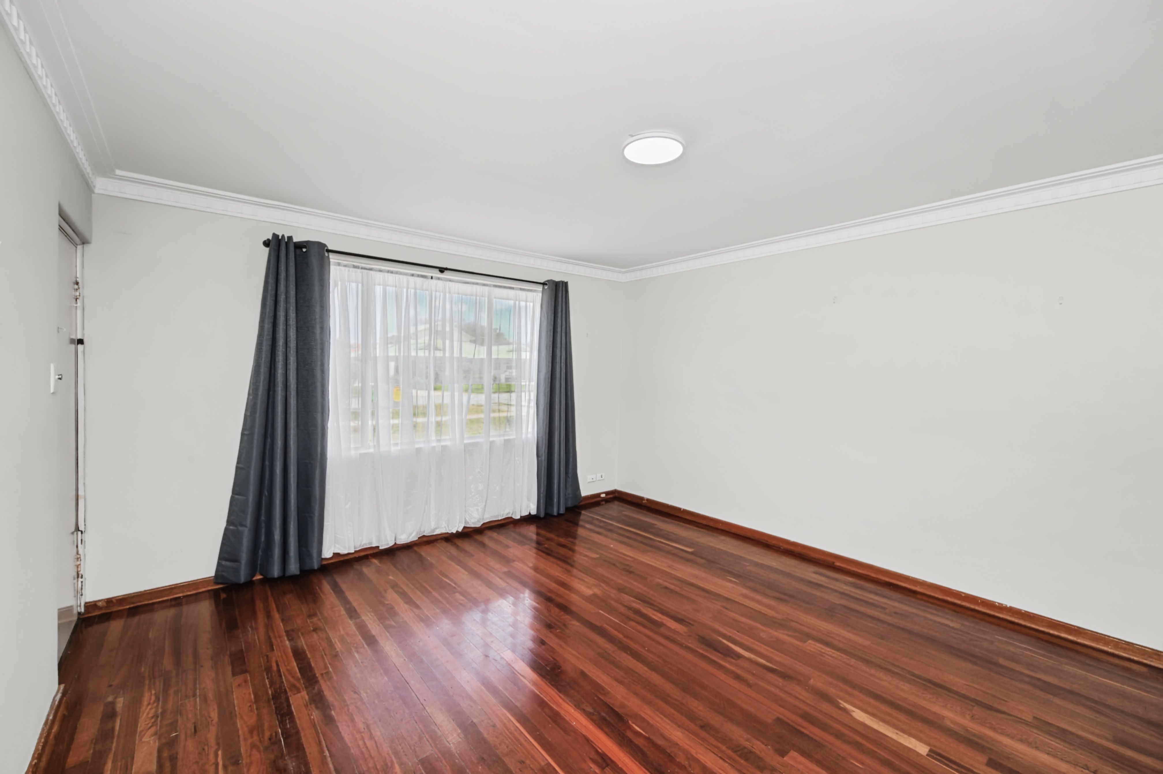 168A The Strand — photo 2 of 20