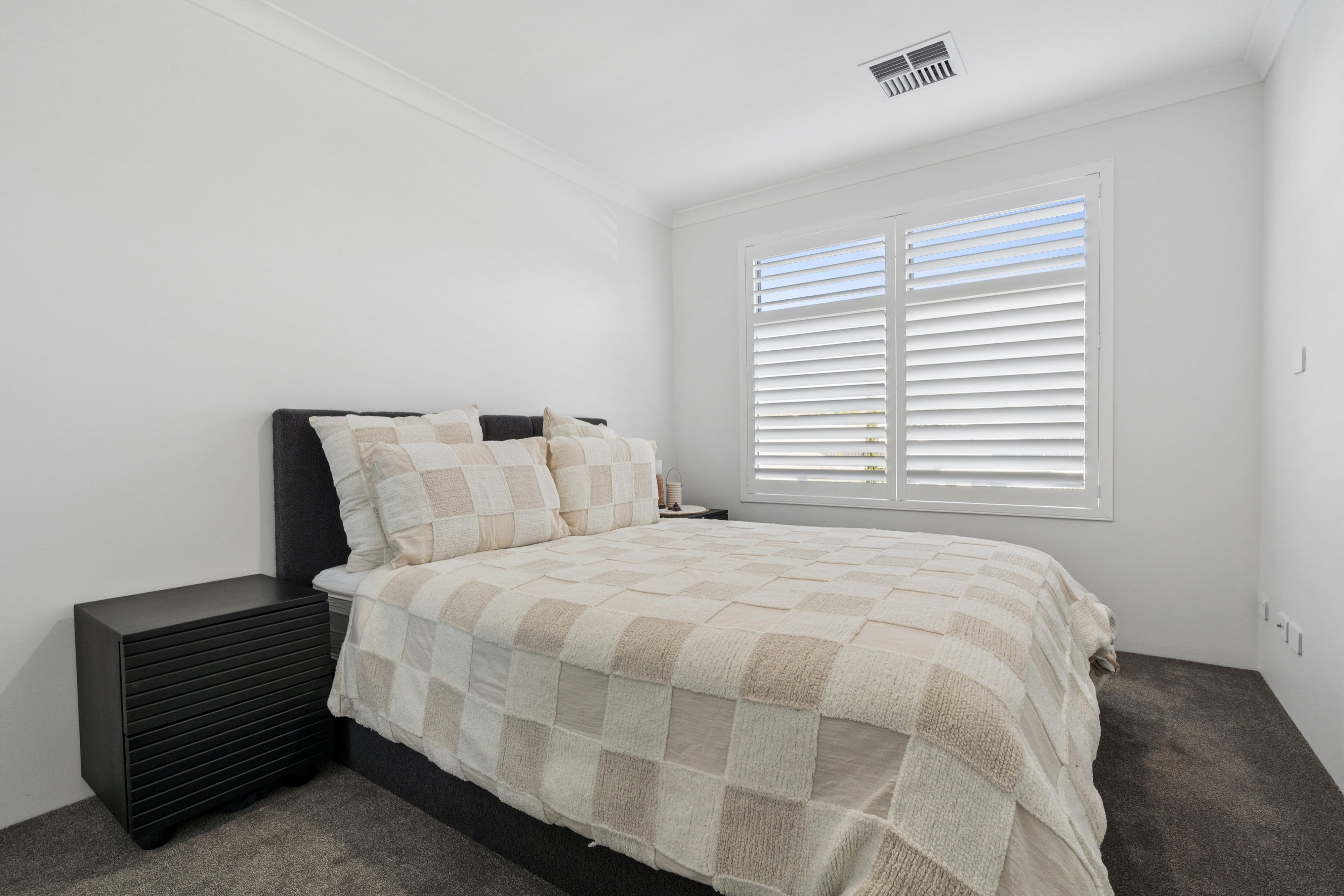 190 Leeuwin Boulevard — photo 17 of 27