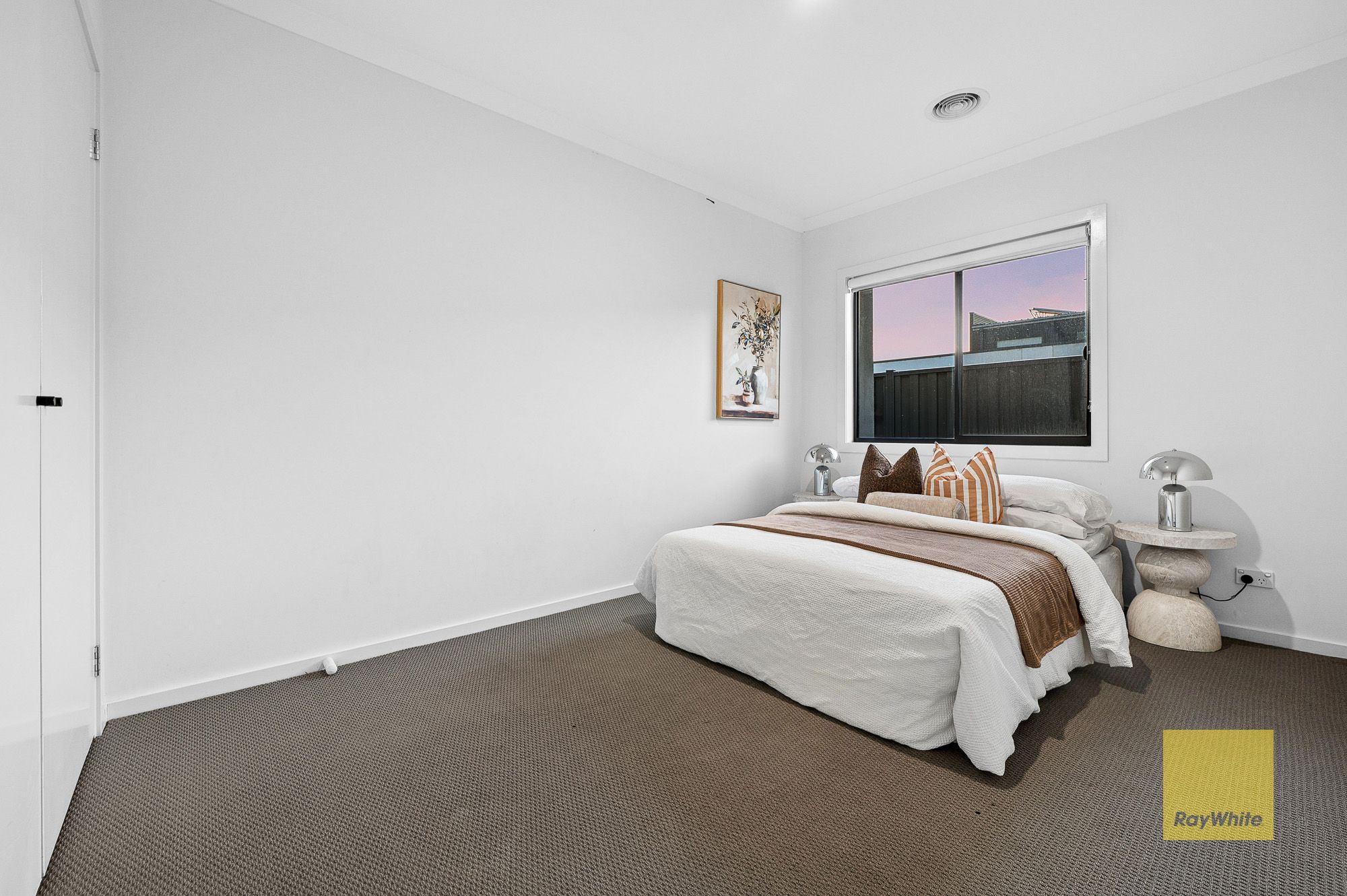 30 Bet Street — photo 10 of 14