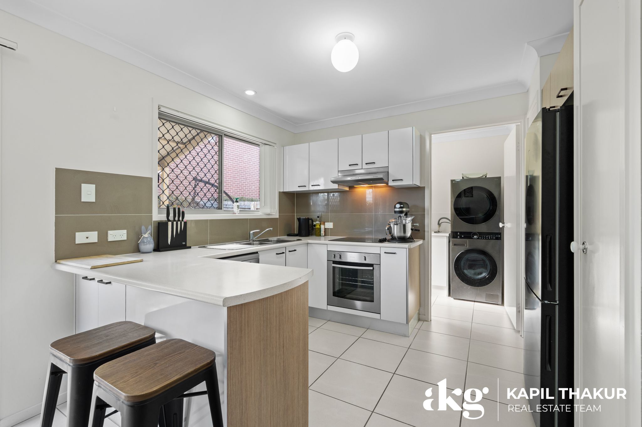 23/6-44 Clearwater Street — photo 7 of 18