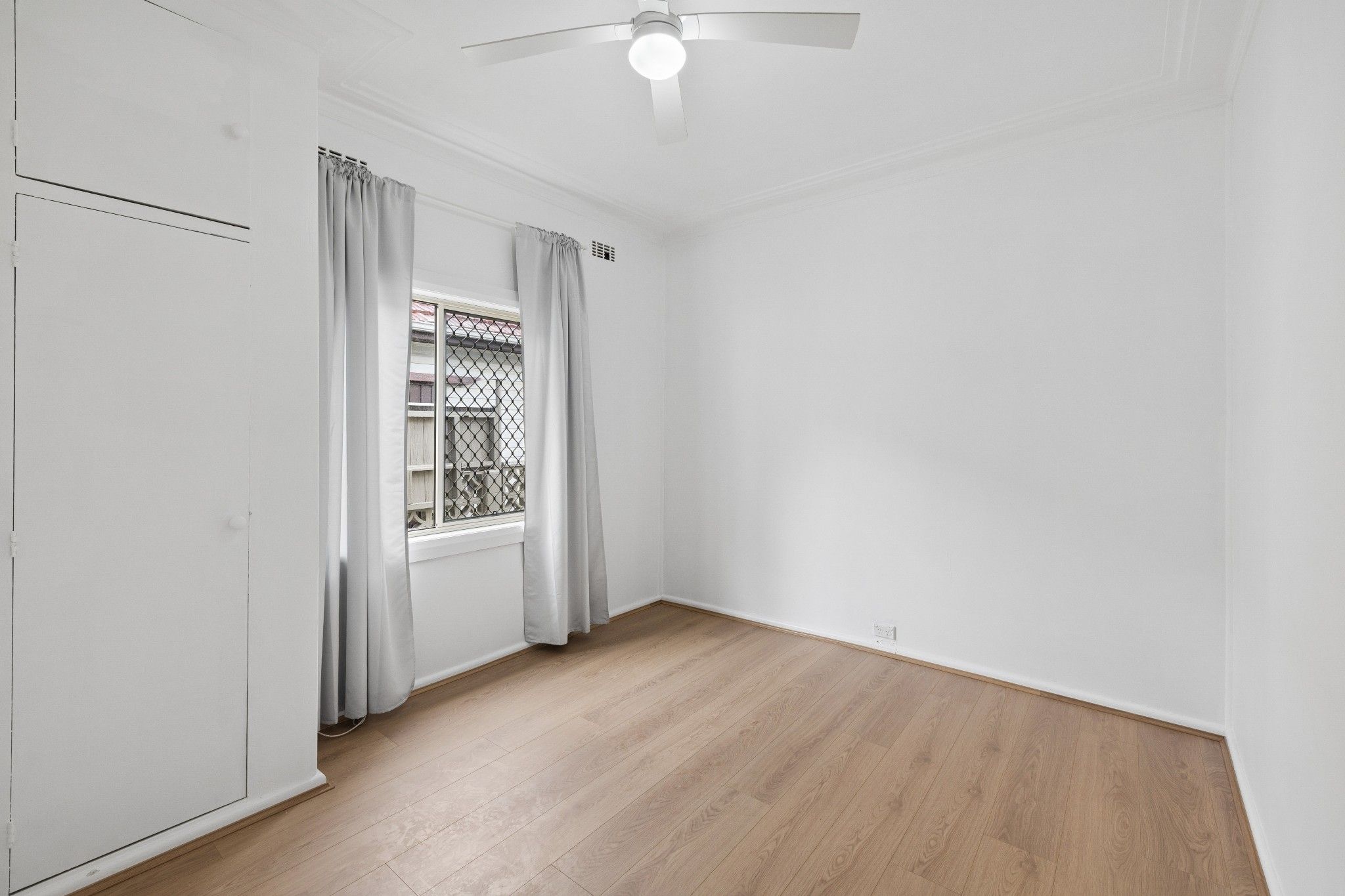 204 Auburn Road — photo 6 of 8