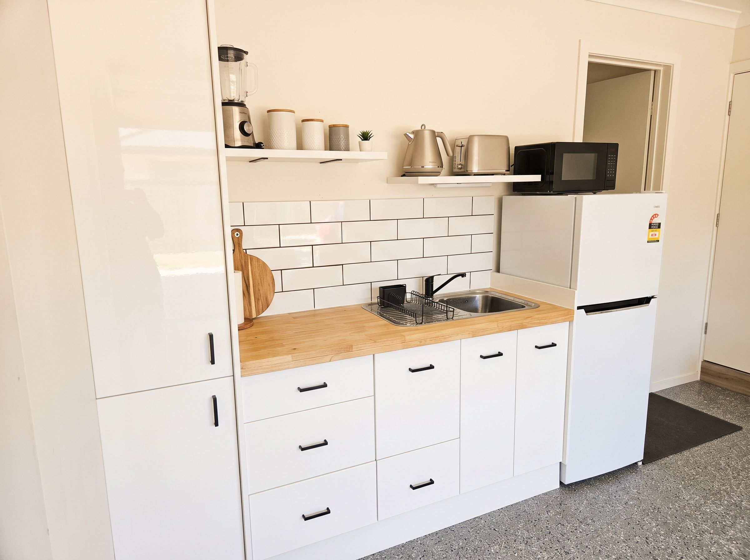 2/134 Eugaree Street — photo 13 of 16